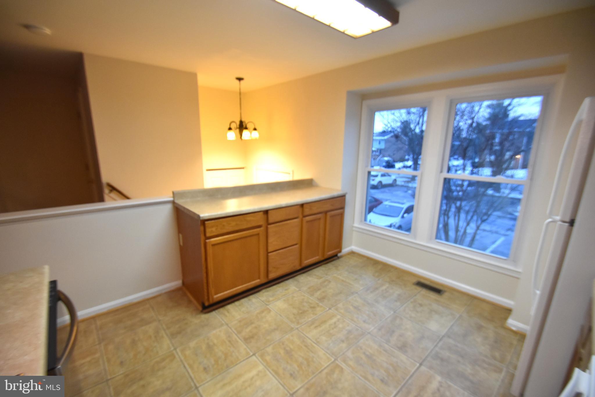 COLONY VILLAGE - Residential Lease