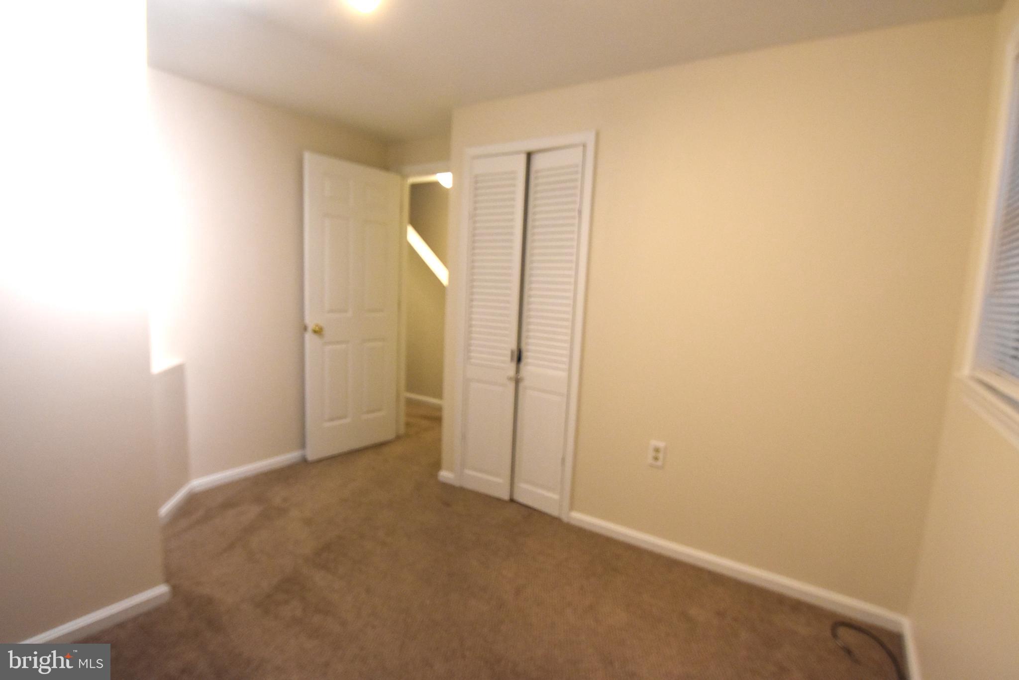 COLONY VILLAGE - Residential Lease