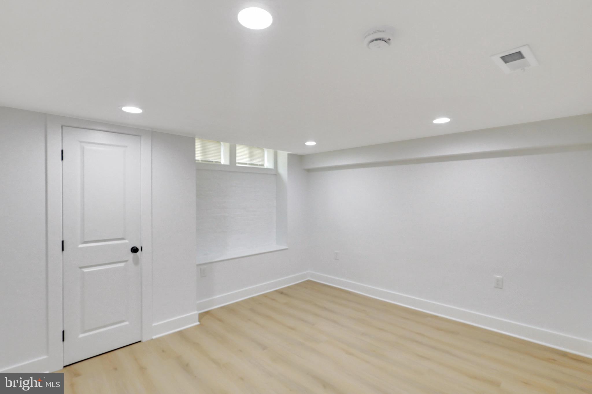 MCELDERRY PARK - Residential