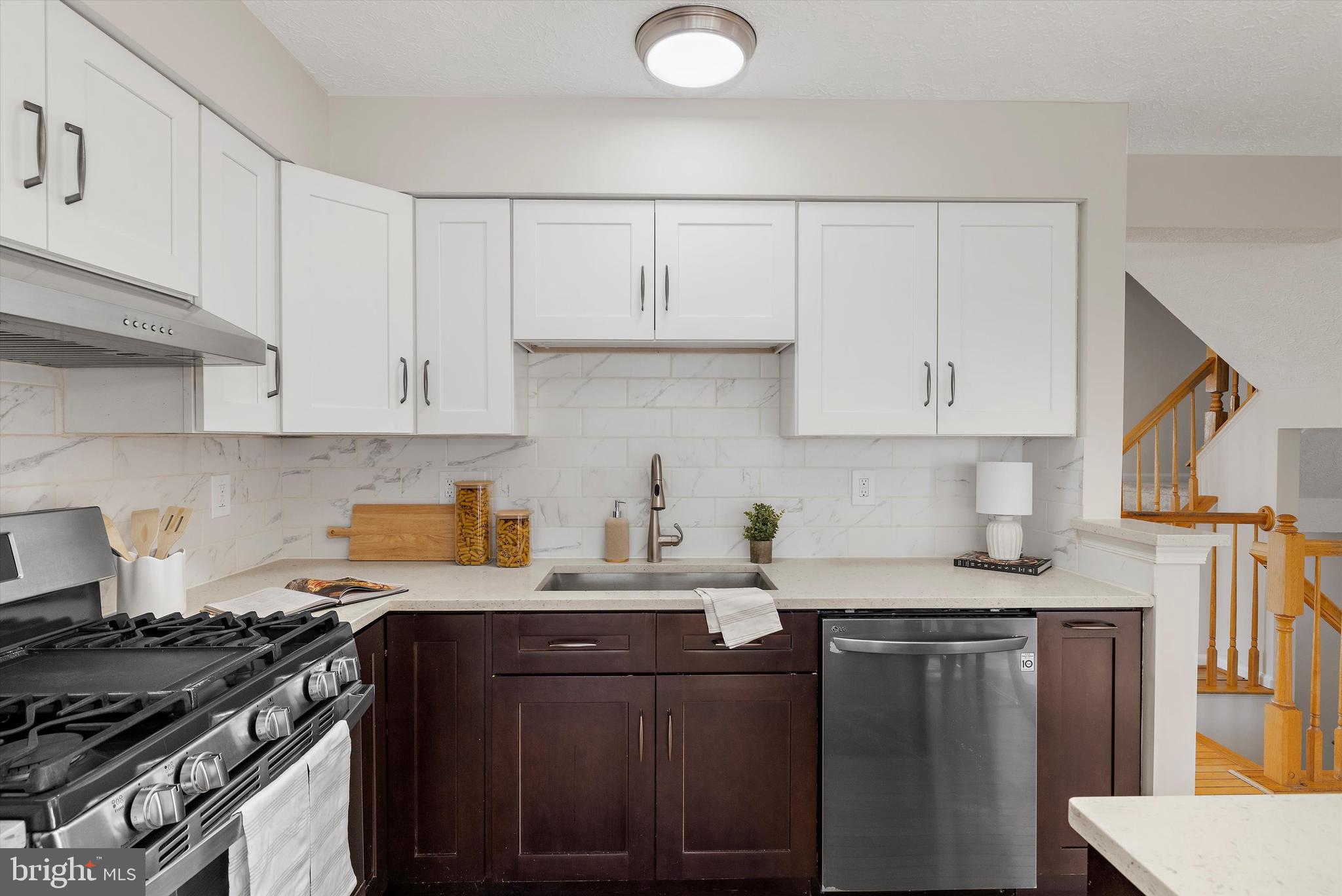 LOHR'S ORCHARD - Residential