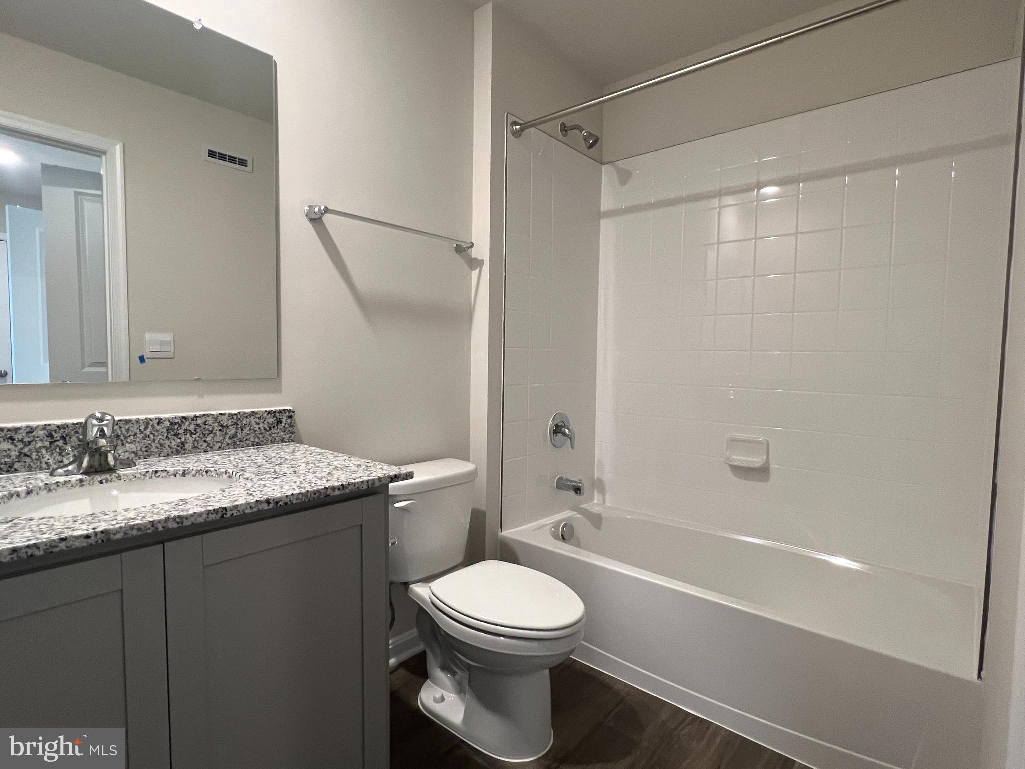 VALLEY VIEW - Residential Lease