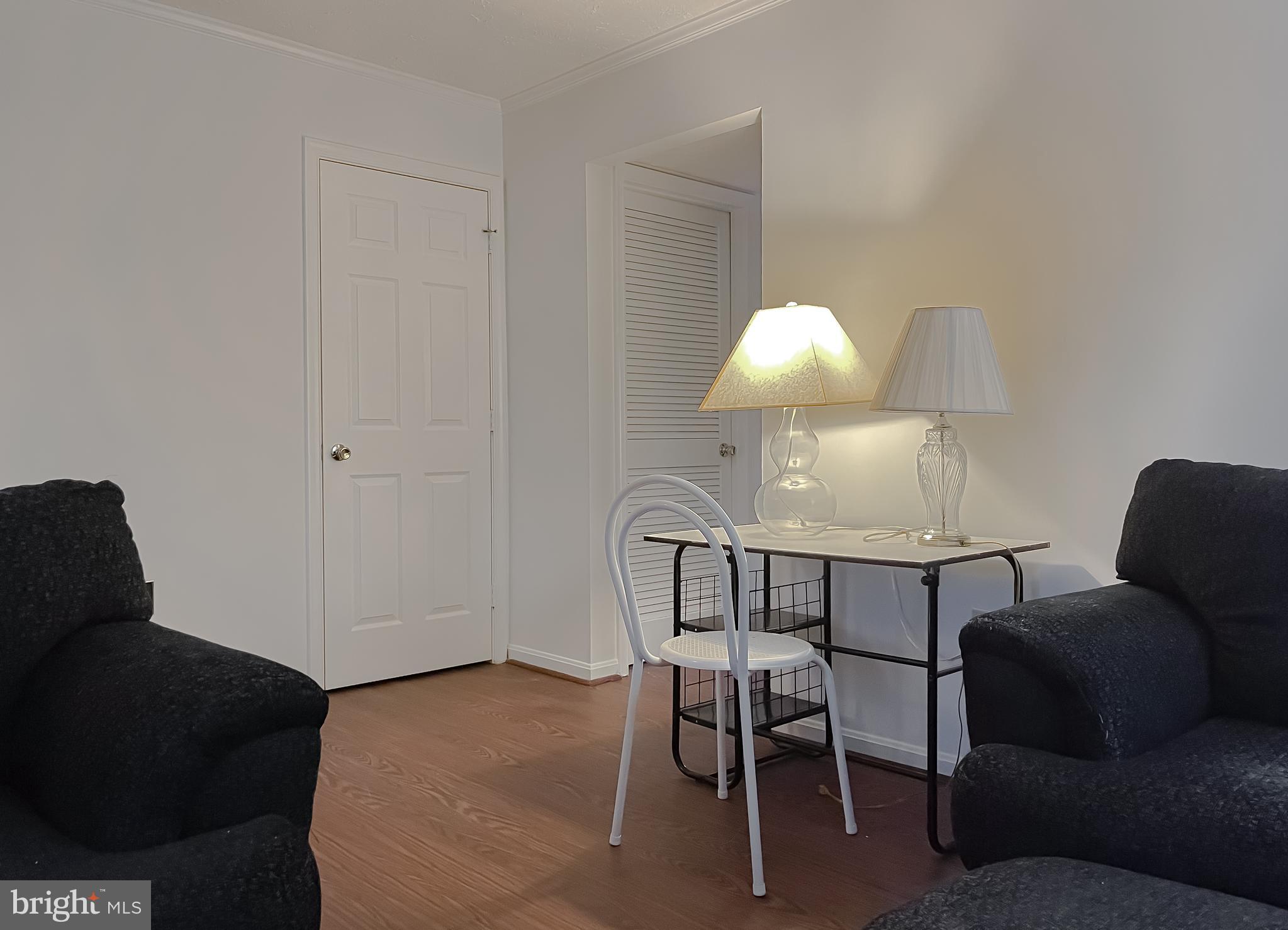 DORCHESTER - ST. CHARLES - Residential