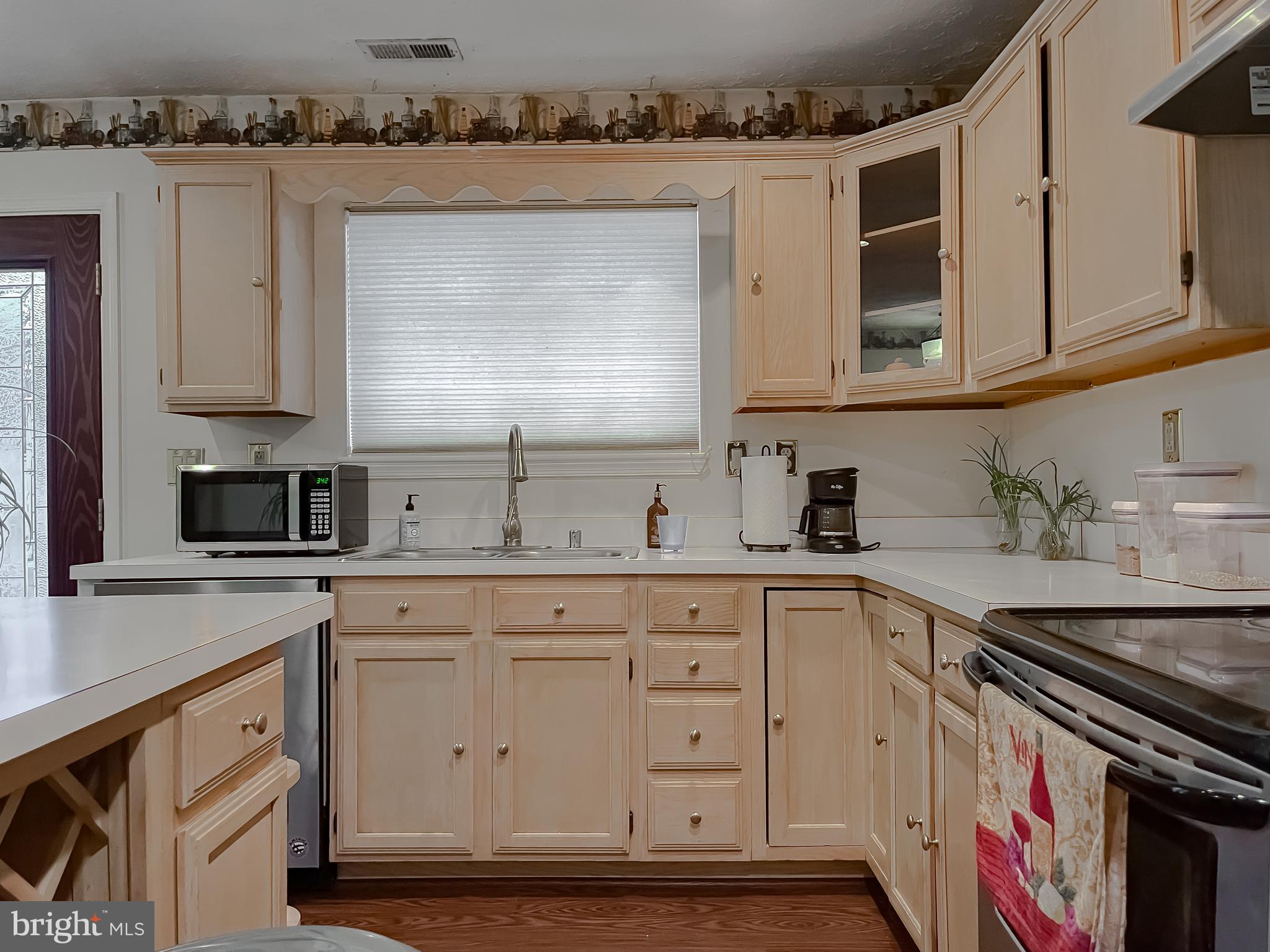 DORCHESTER - ST. CHARLES - Residential