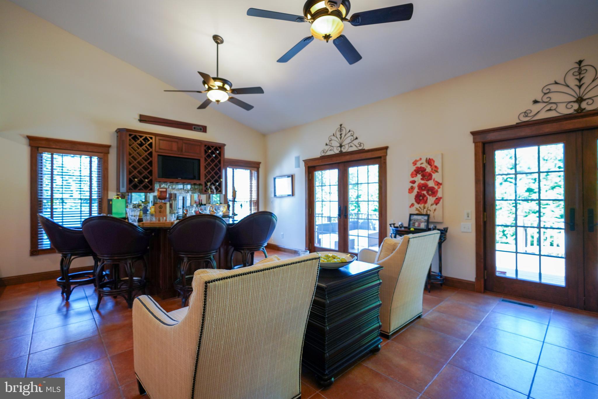 KINGS CREEK CC - Residential