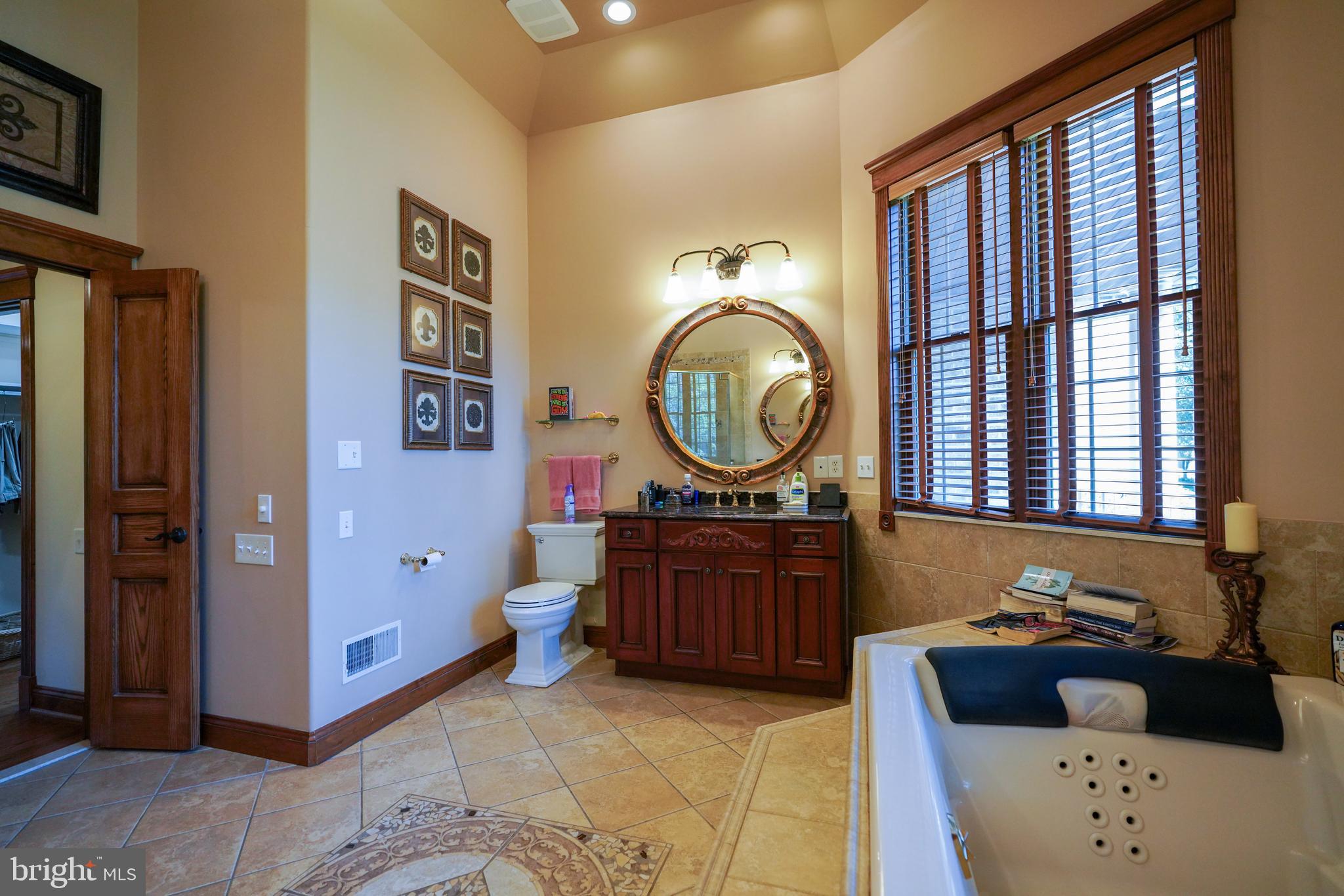 KINGS CREEK CC - Residential