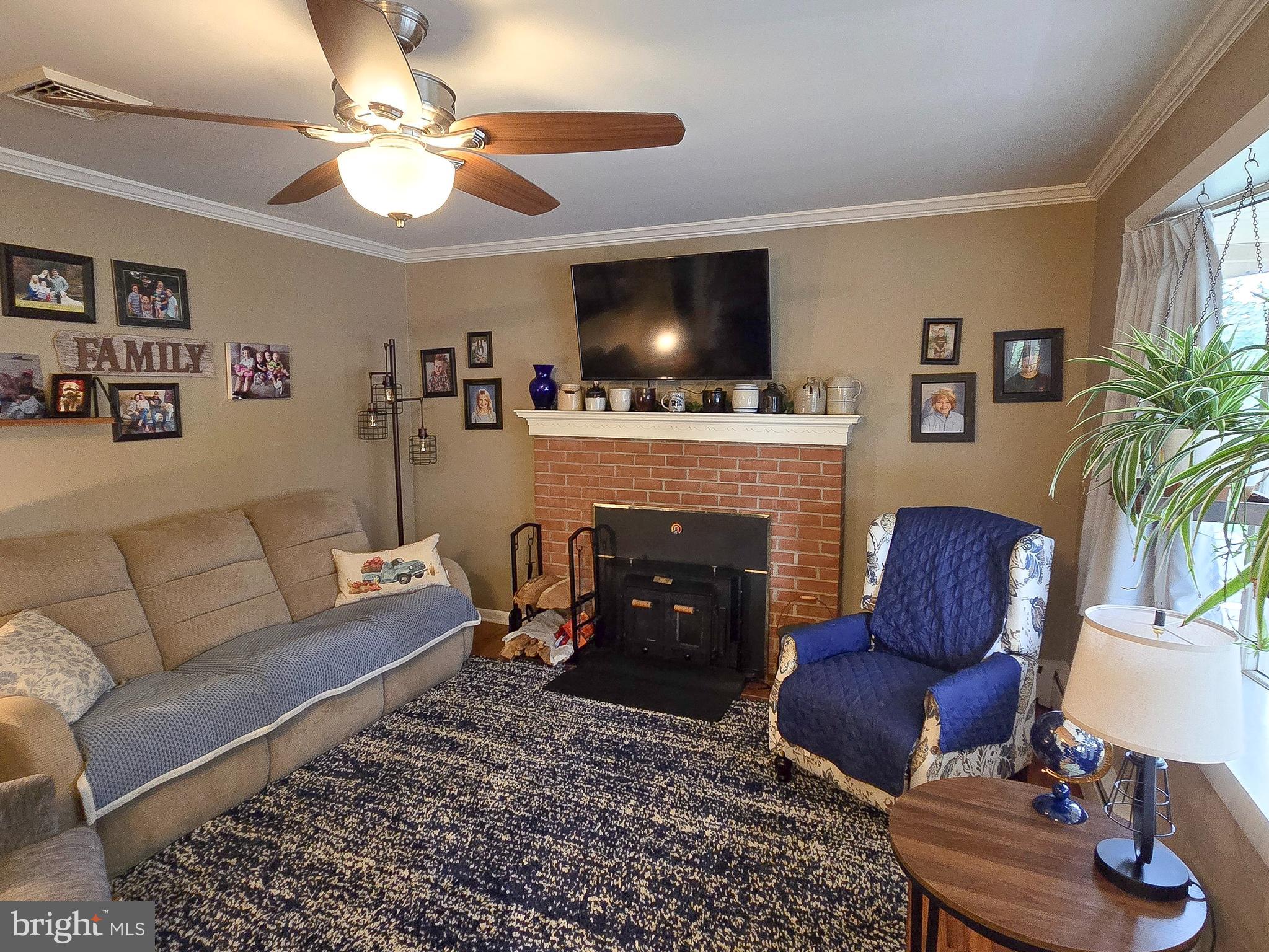 EAST PETERSBURG - Residential