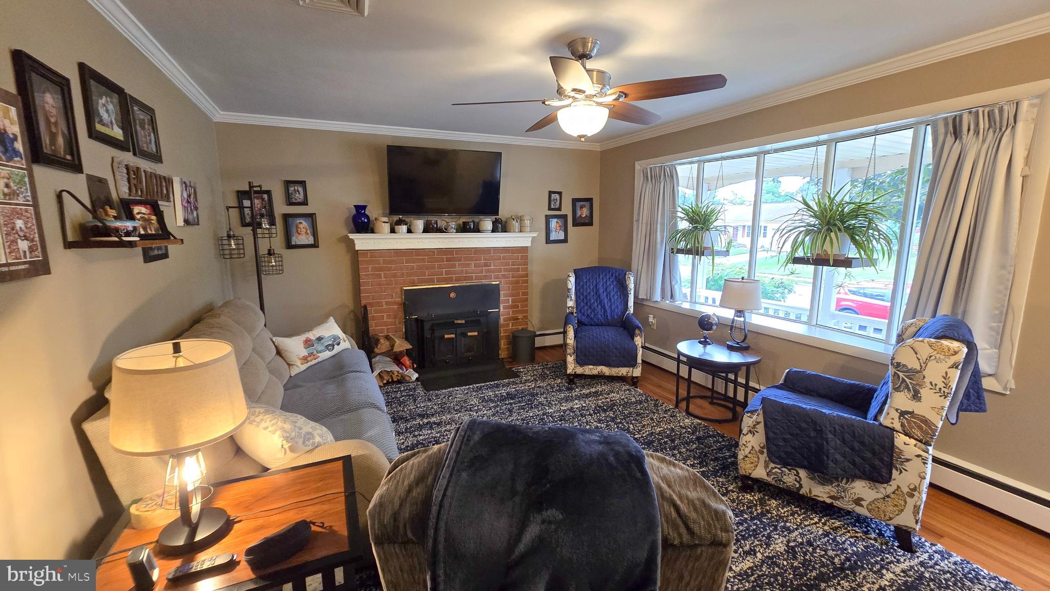 EAST PETERSBURG - Residential