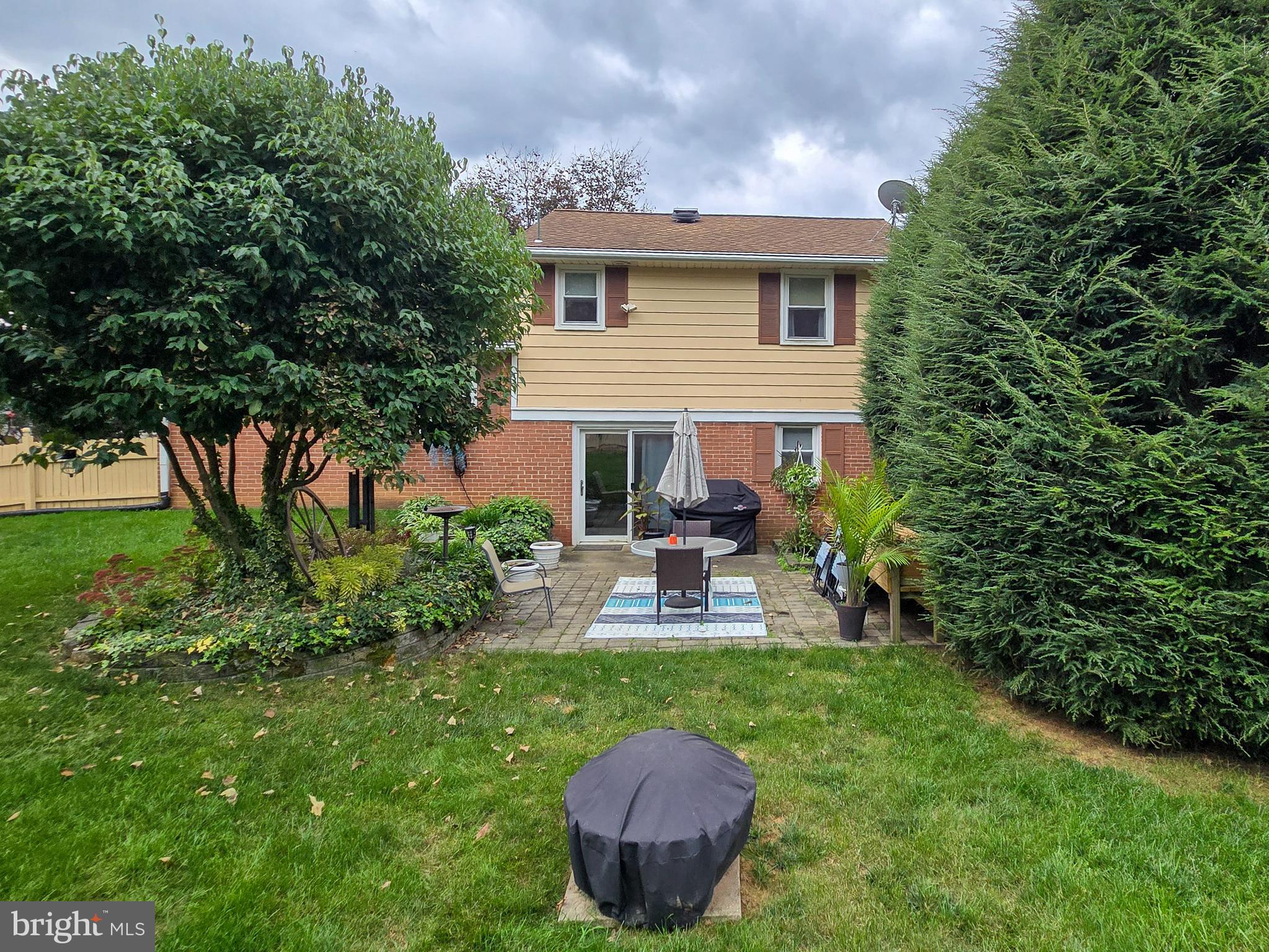 EAST PETERSBURG - Residential