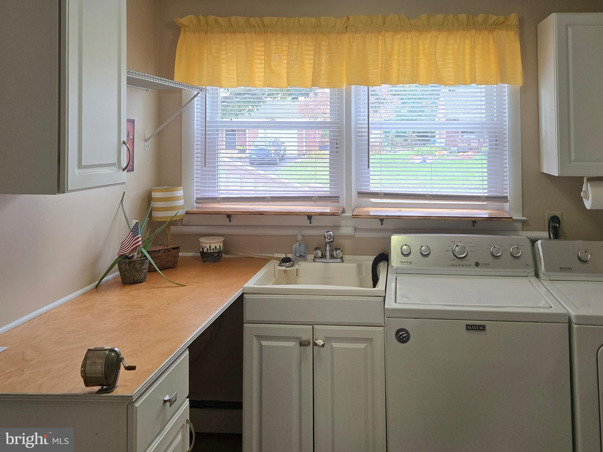 EAST PETERSBURG - Residential