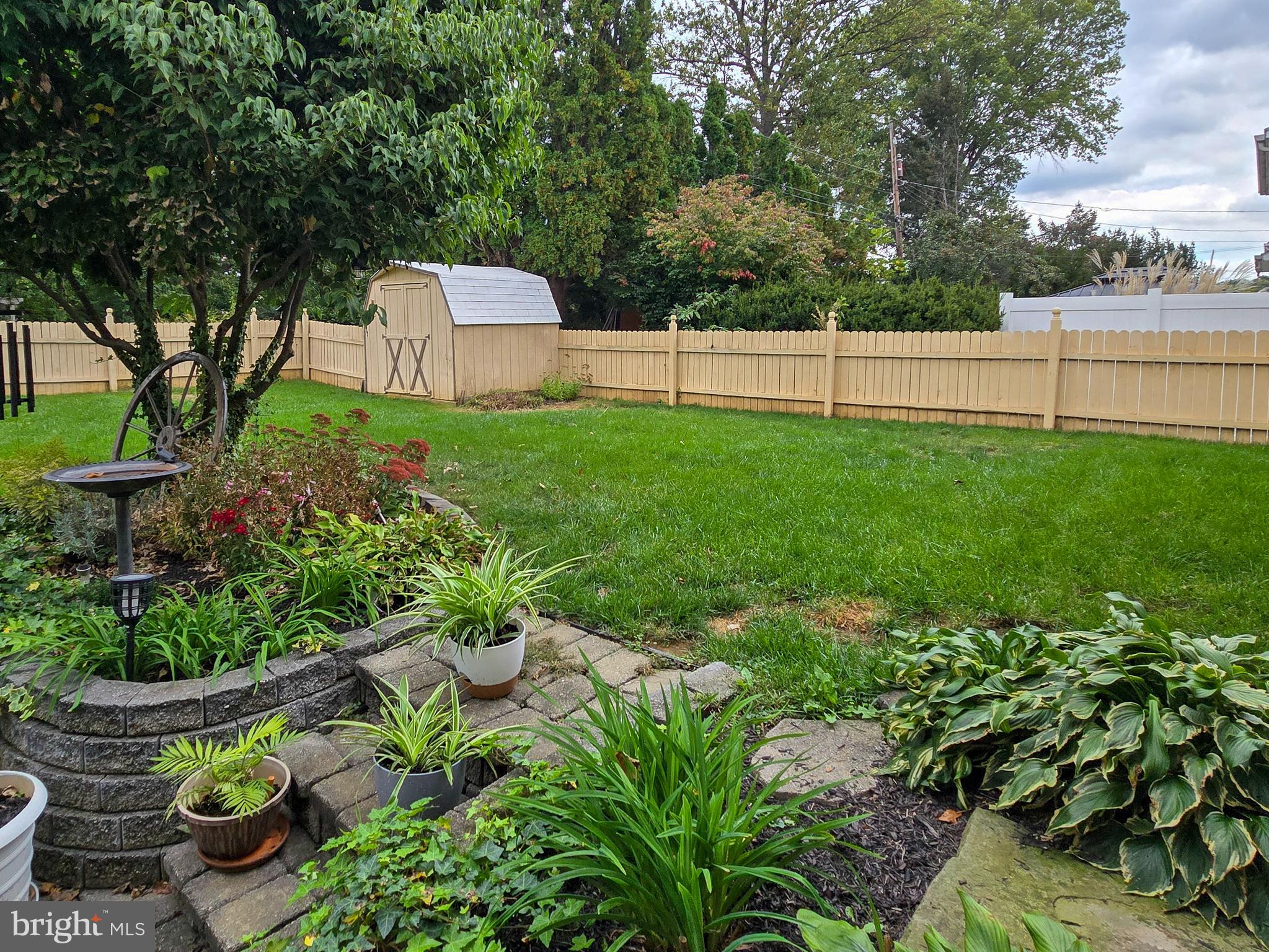 EAST PETERSBURG - Residential