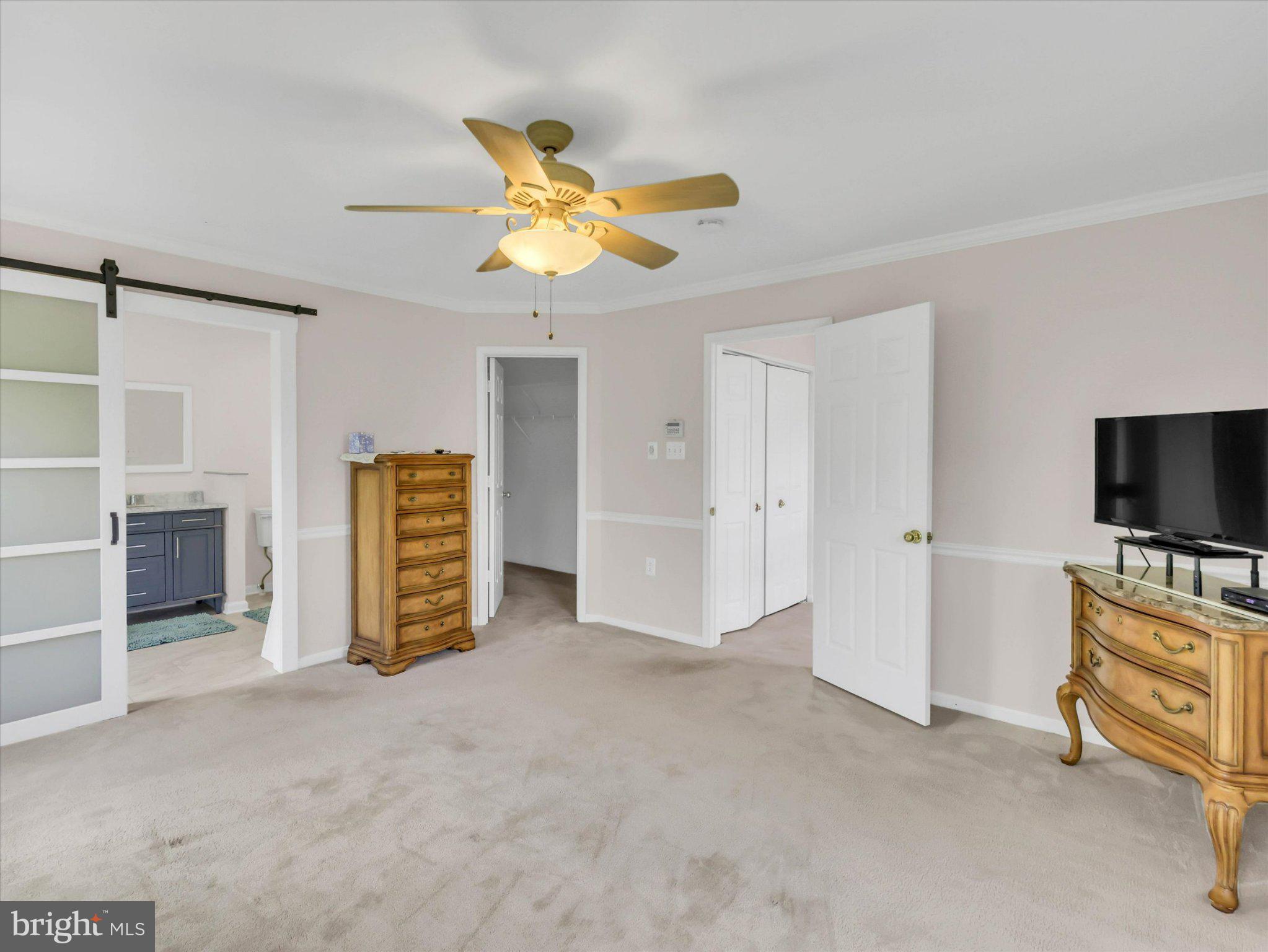 GOLDSBOROUGH MANOR - Residential