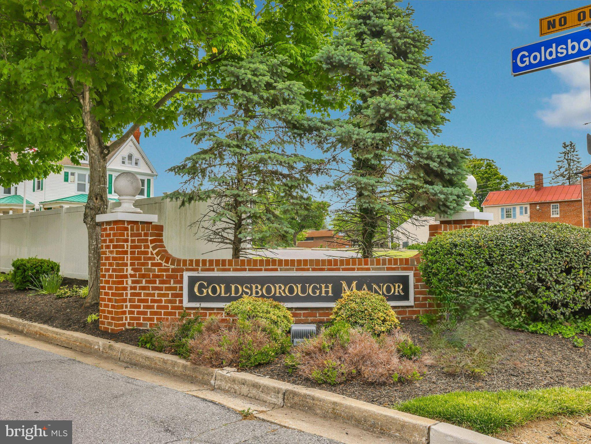 GOLDSBOROUGH MANOR - Residential