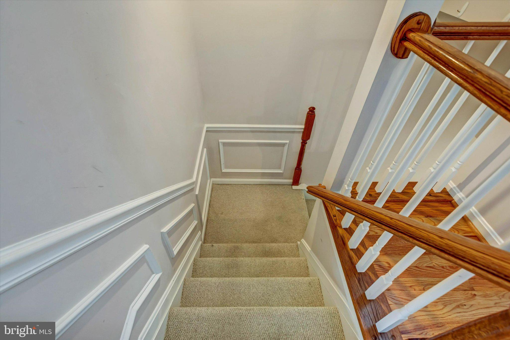 GOLDSBOROUGH MANOR - Residential