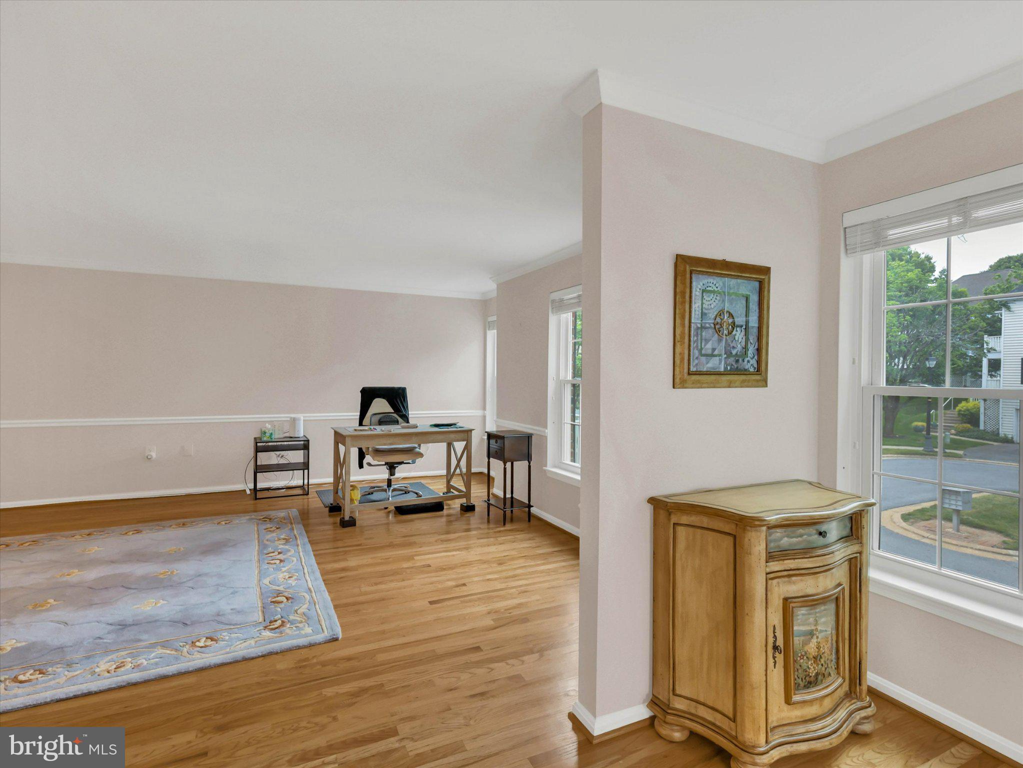 GOLDSBOROUGH MANOR - Residential