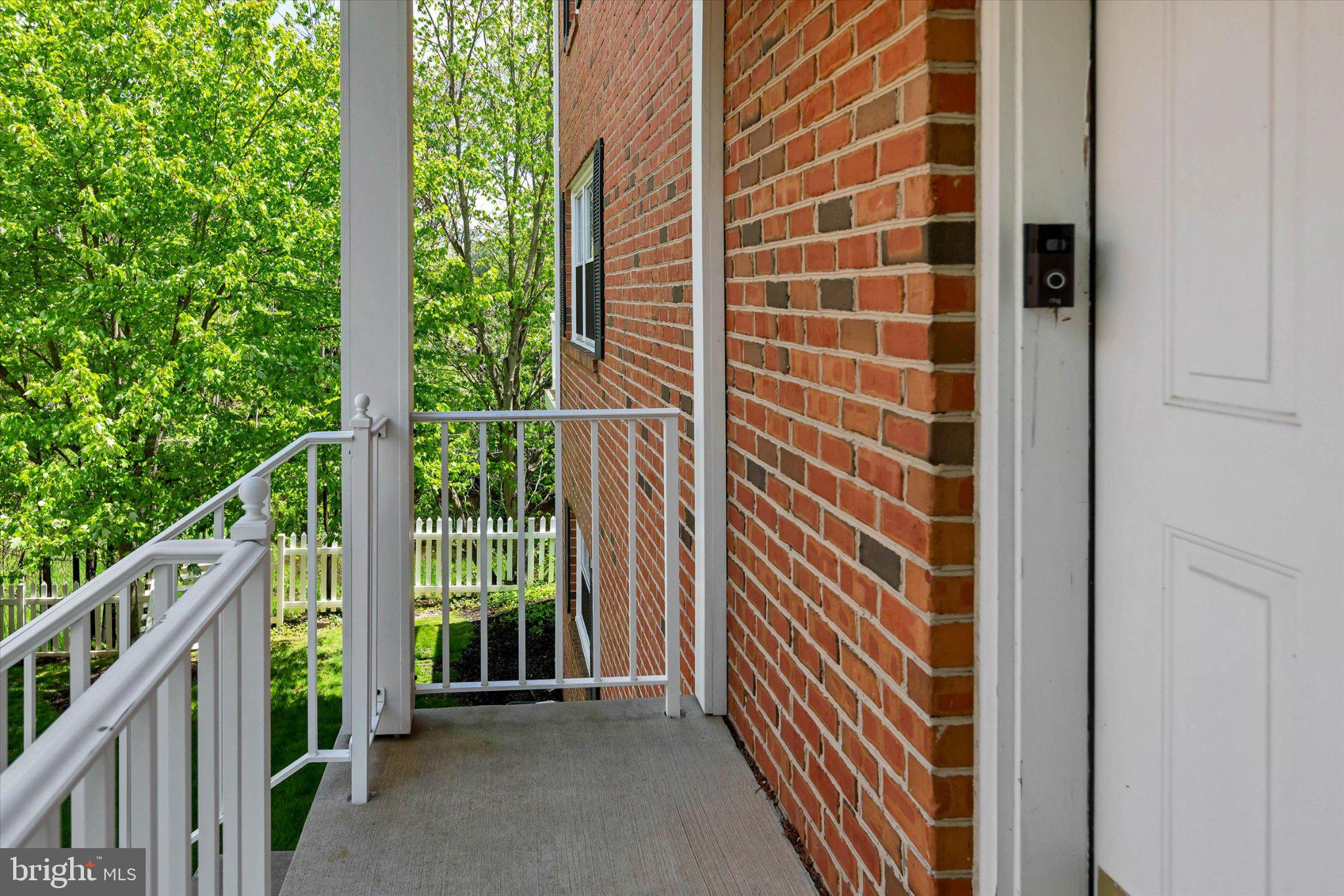 GOLDSBOROUGH MANOR - Residential