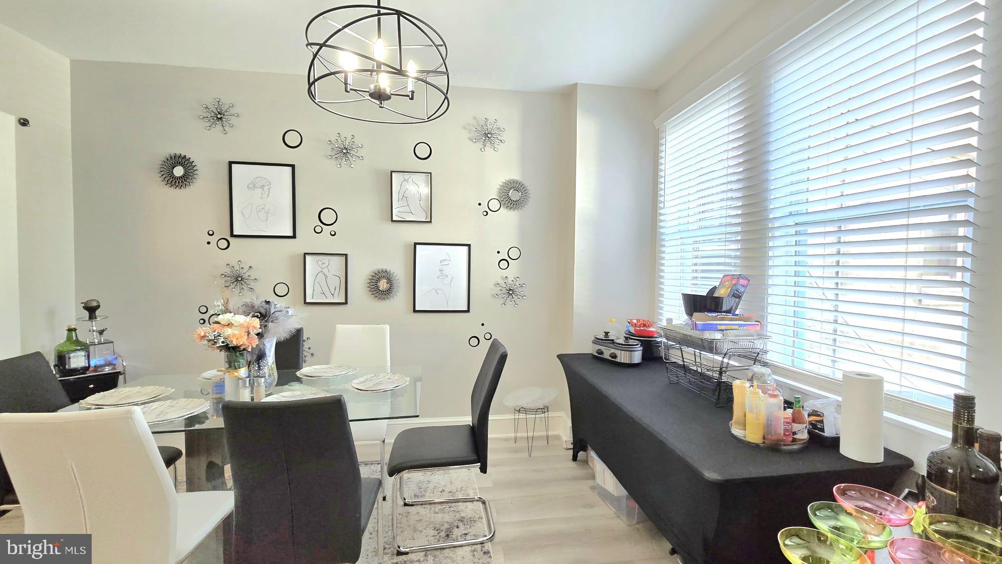 PEN LUCY - Residential