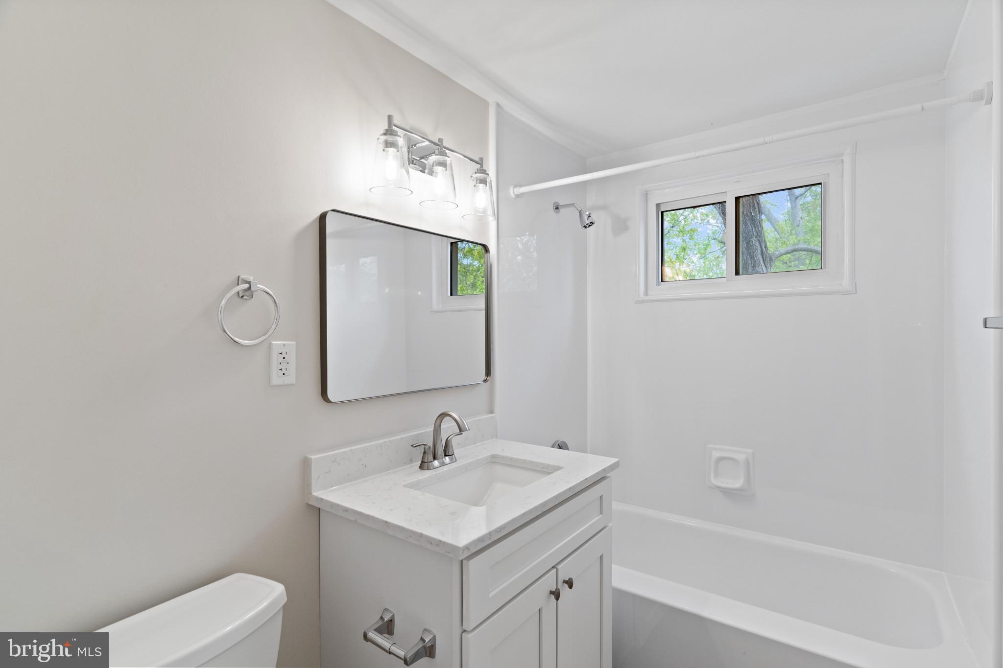 KINGS PARK WEST - Residential