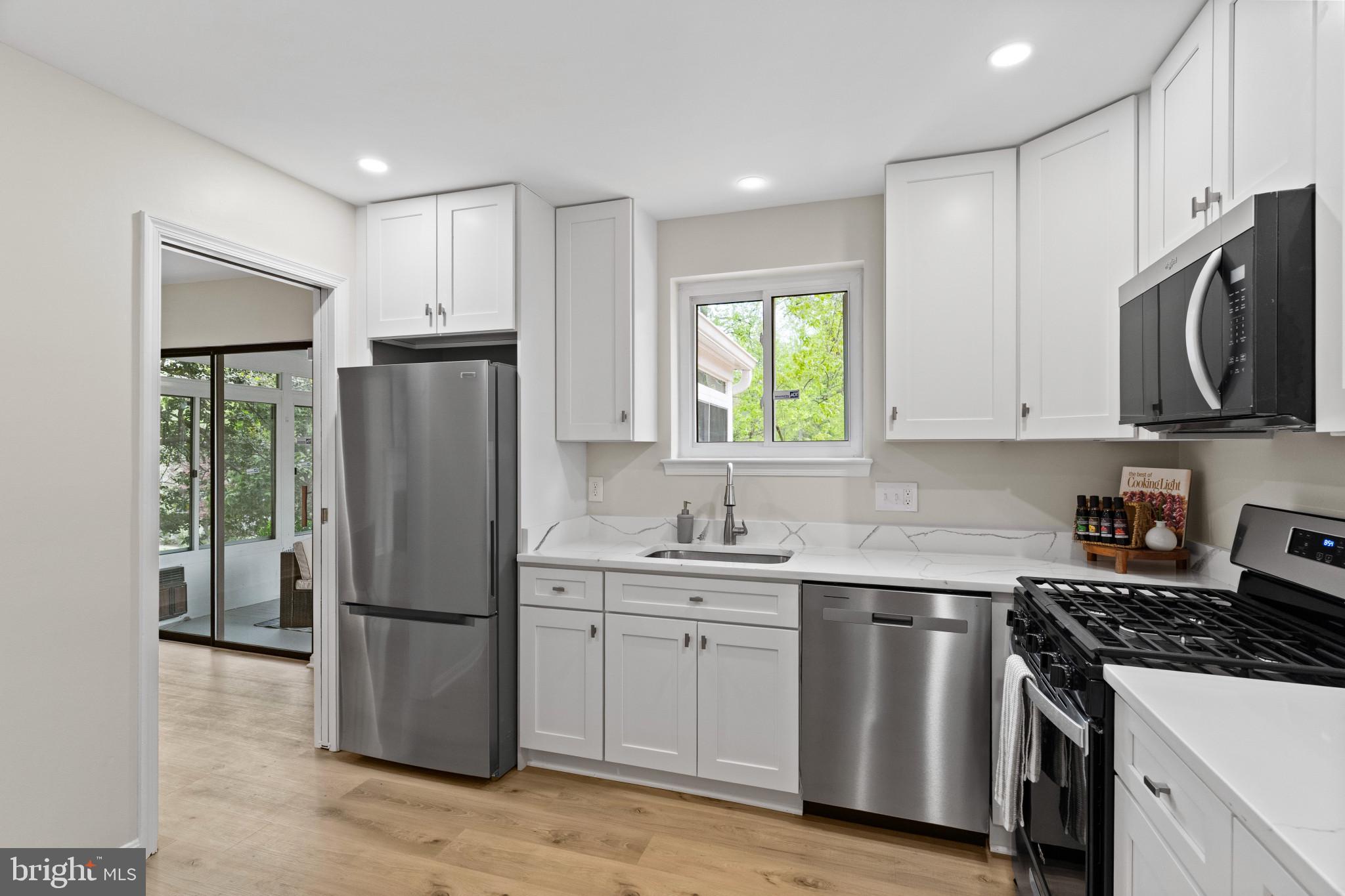 KINGS PARK WEST - Residential