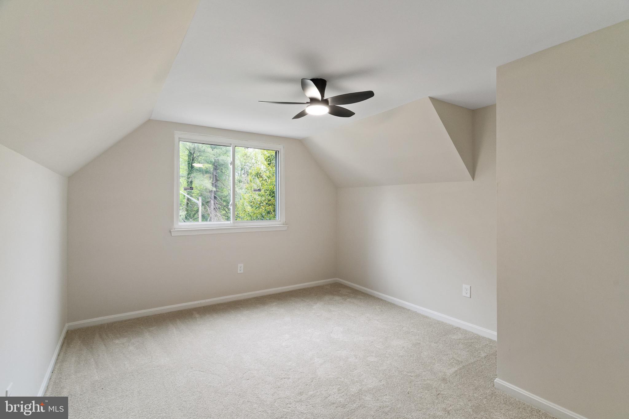 KINGS PARK WEST - Residential