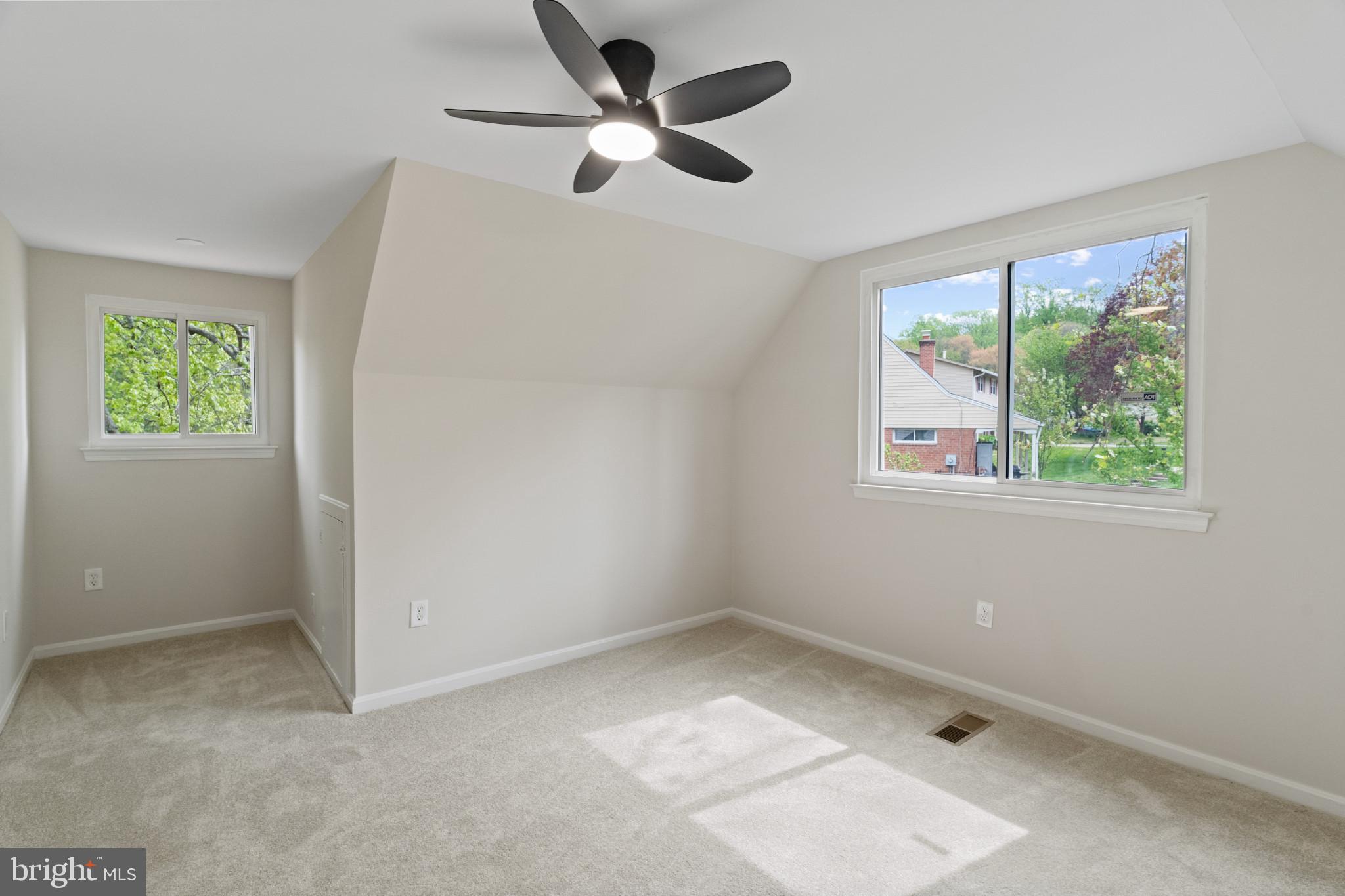 KINGS PARK WEST - Residential