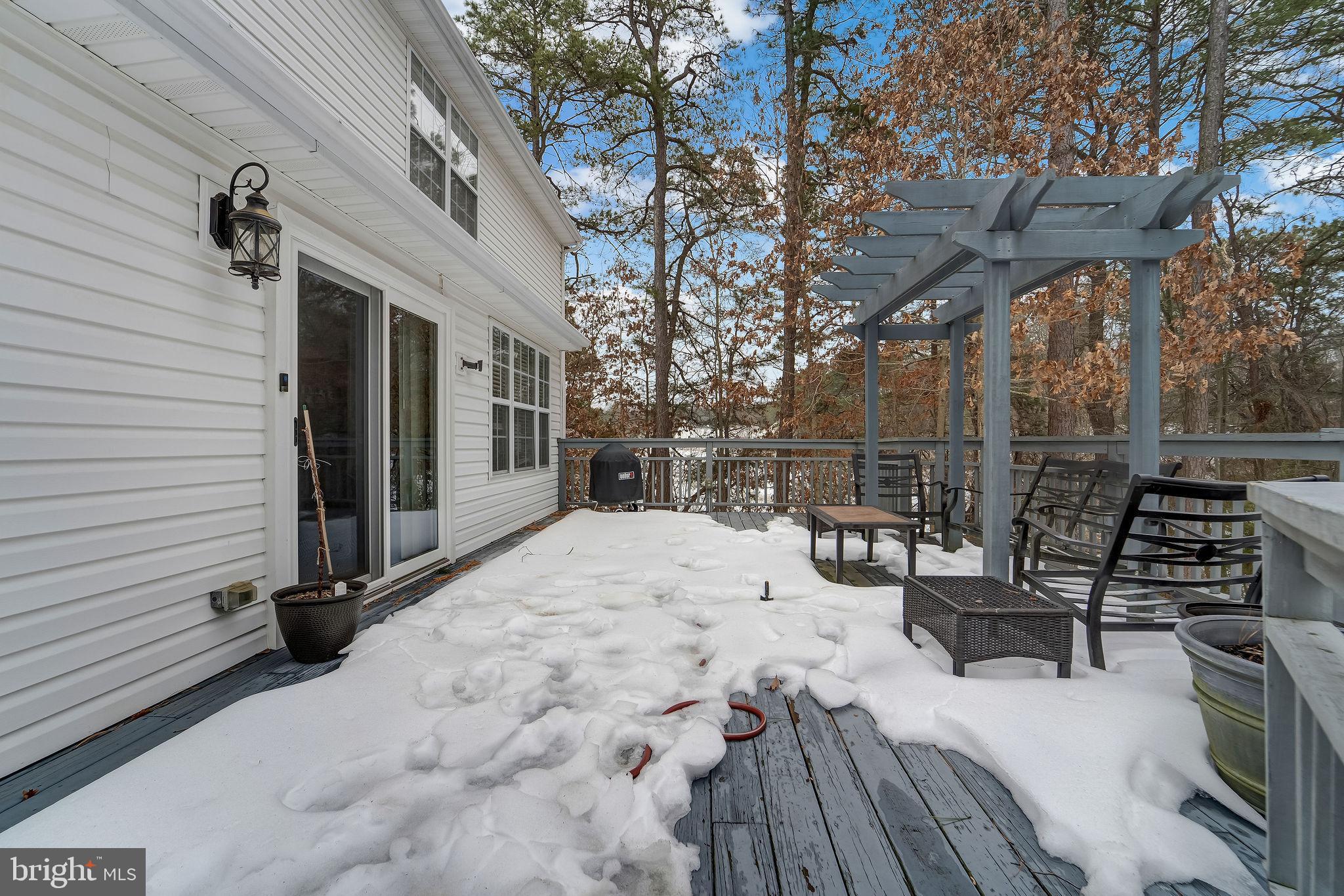 WOOD HILL - Residential