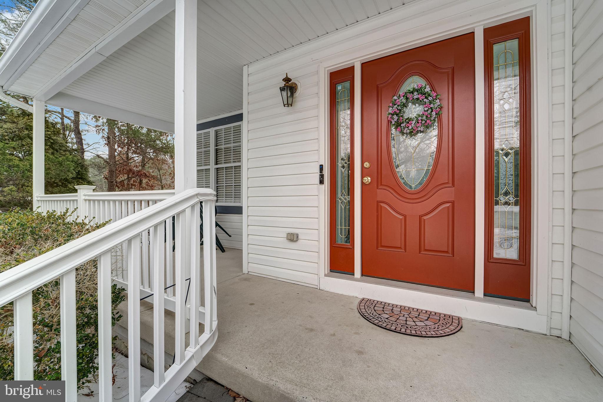 39 W ANNAPOLIS DRIVE