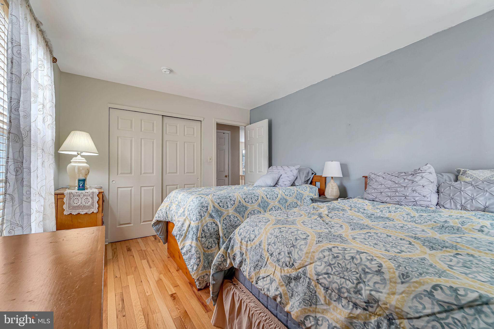 WOOD HILL - Residential