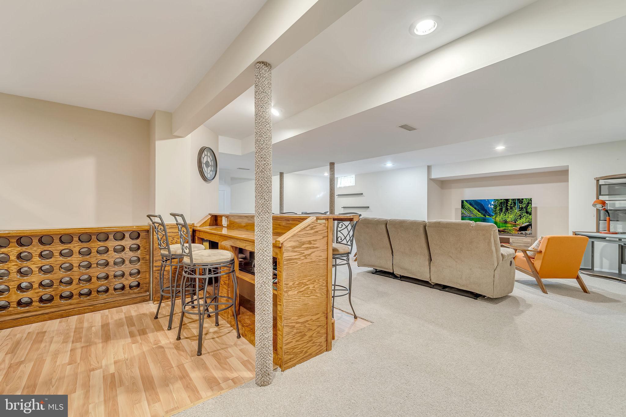 WOOD HILL - Residential