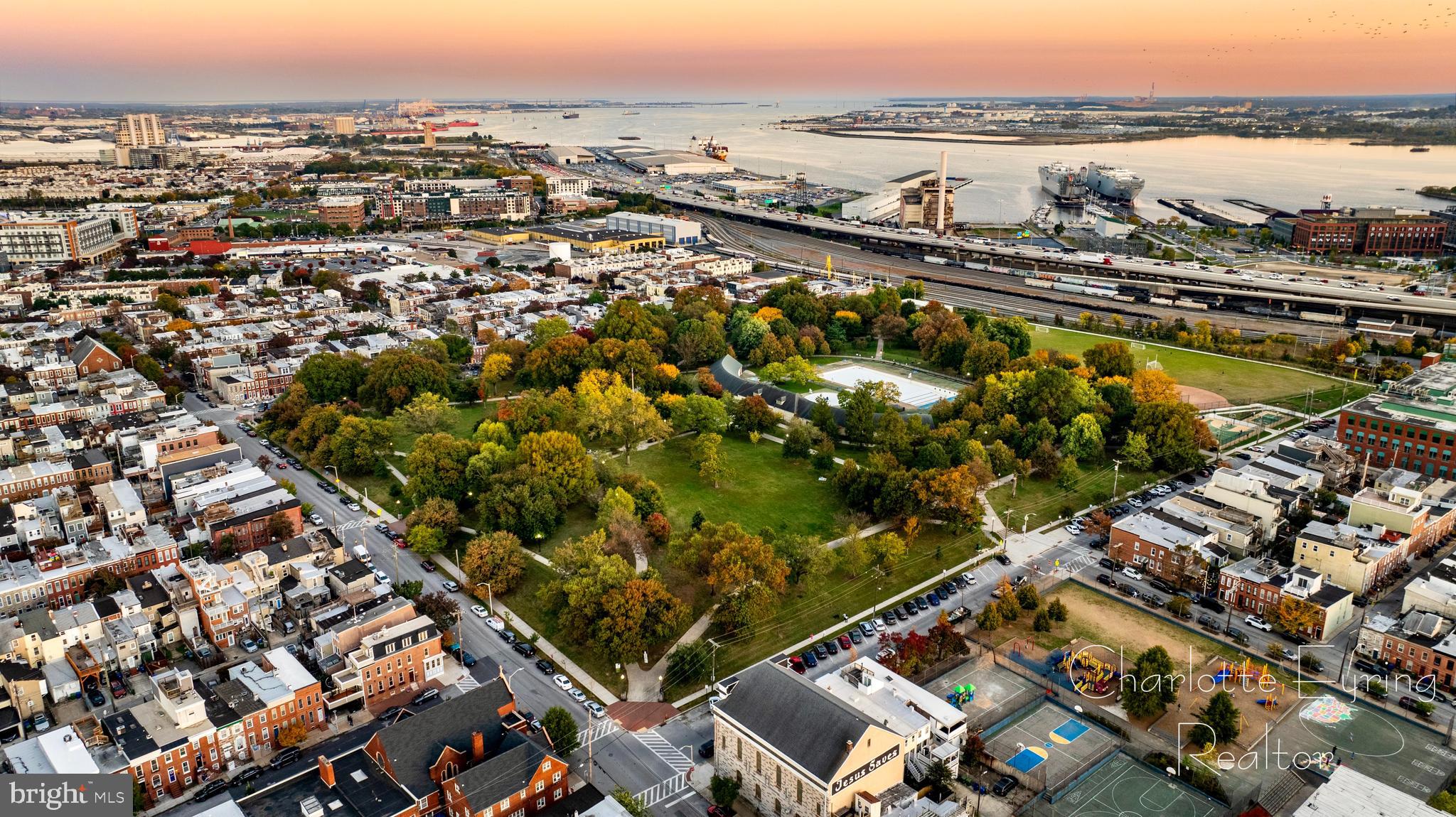 RIVERSIDE - Residential