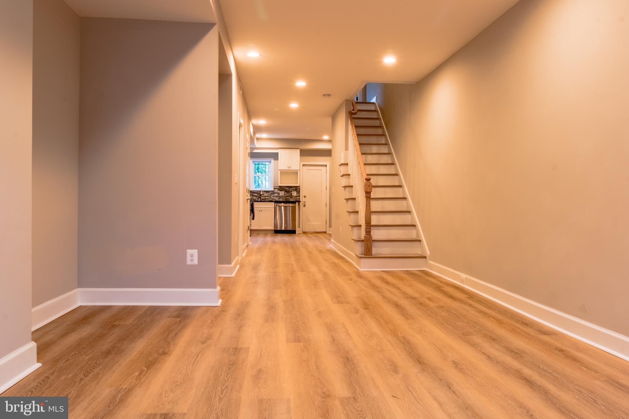 WASHINGTON VILLAGE - Residential