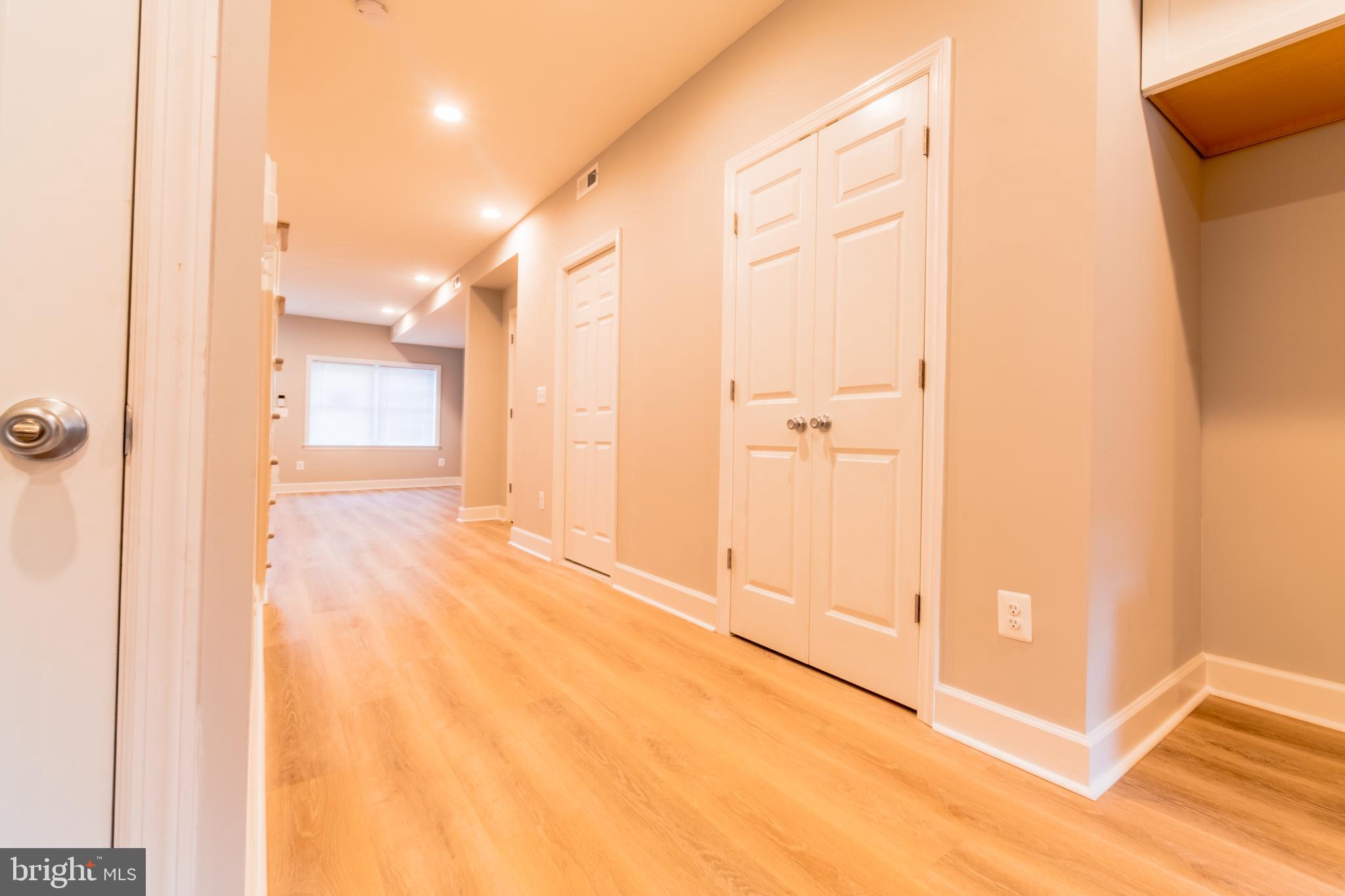 WASHINGTON VILLAGE - Residential