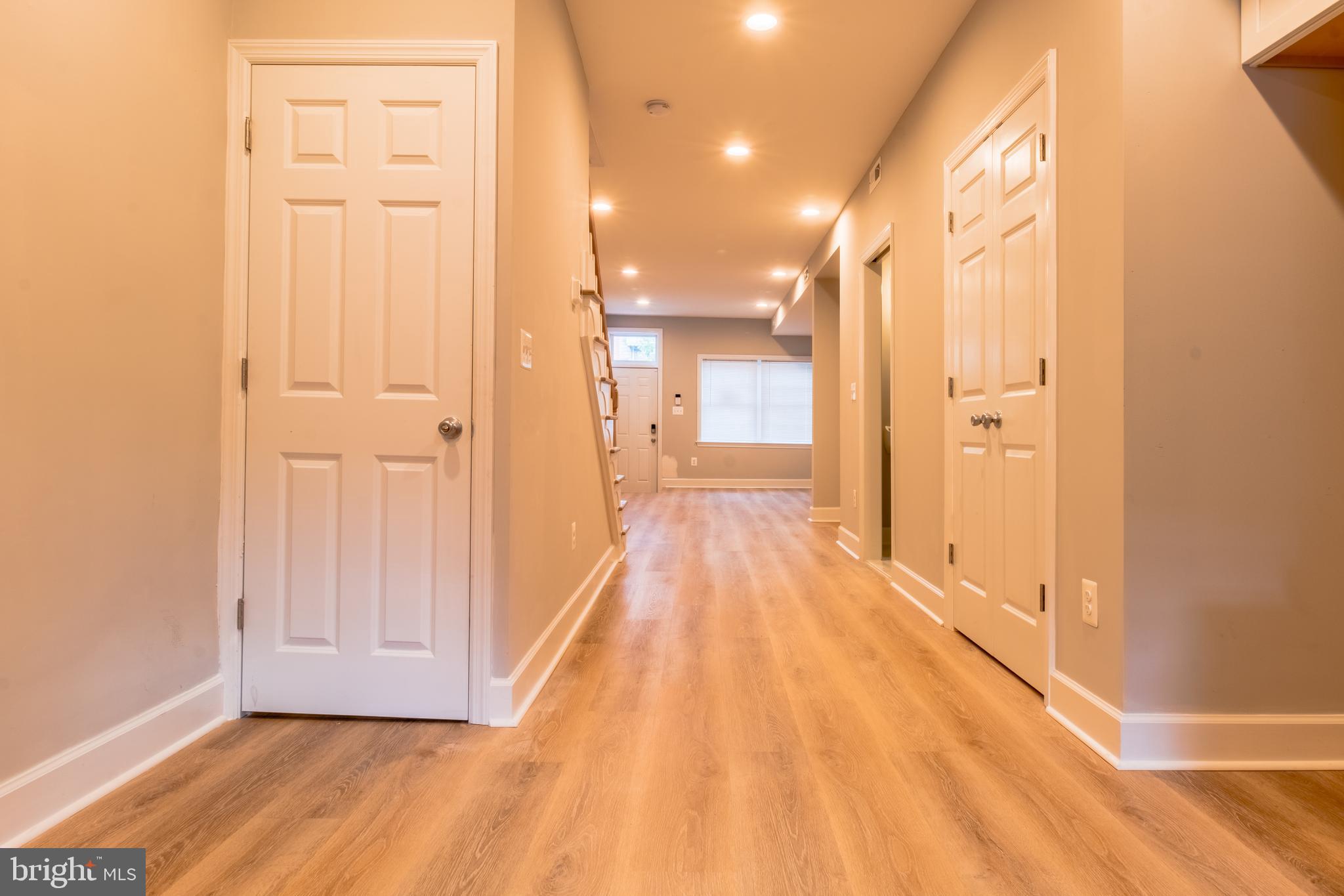 WASHINGTON VILLAGE - Residential