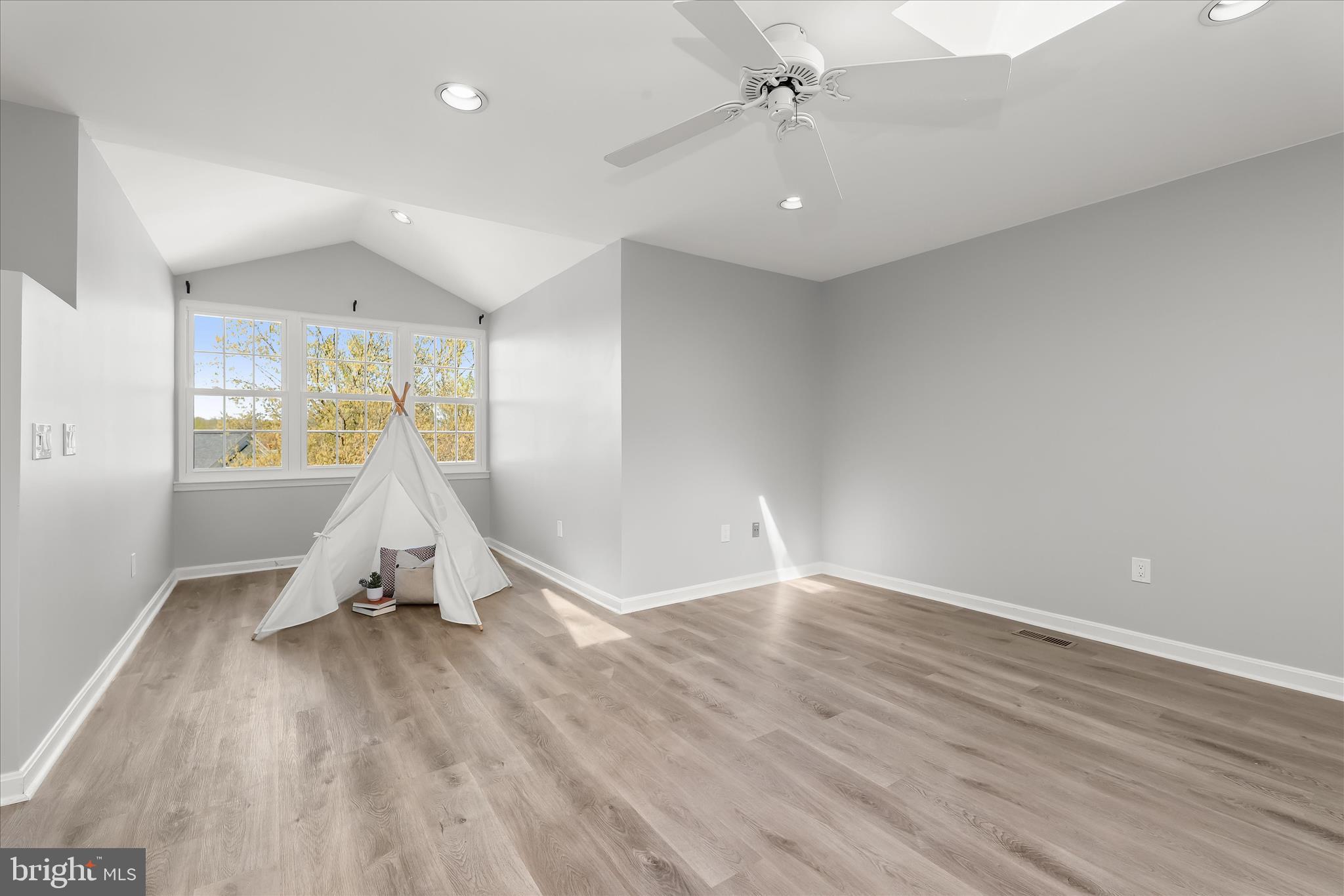 CHAPEL GATE - Residential