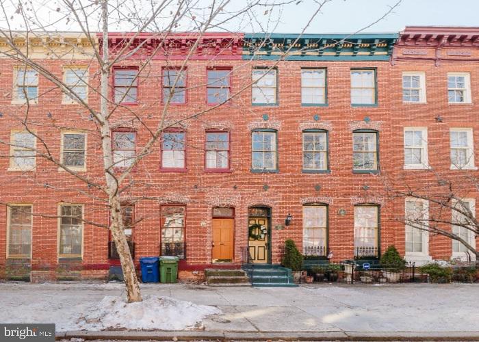 UNION SQUARE - Residential Income