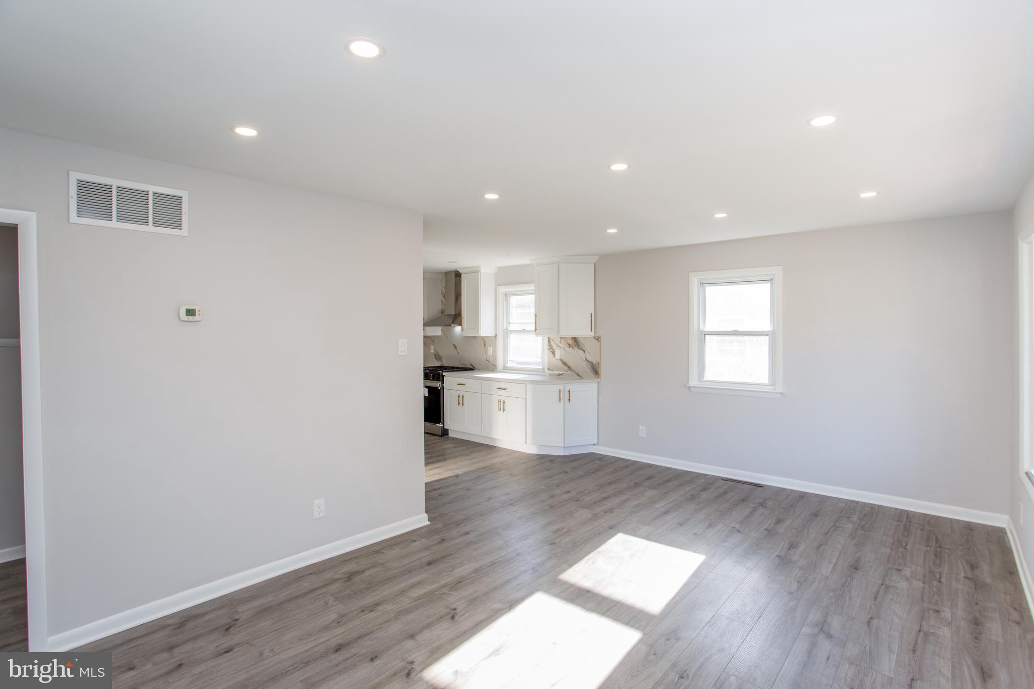 NOTTINGHAM VIL - Residential