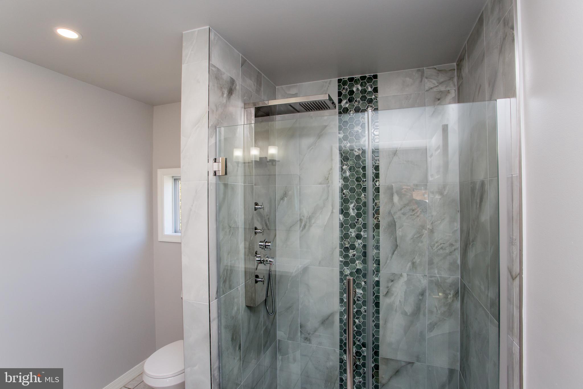 NOTTINGHAM VIL - Residential