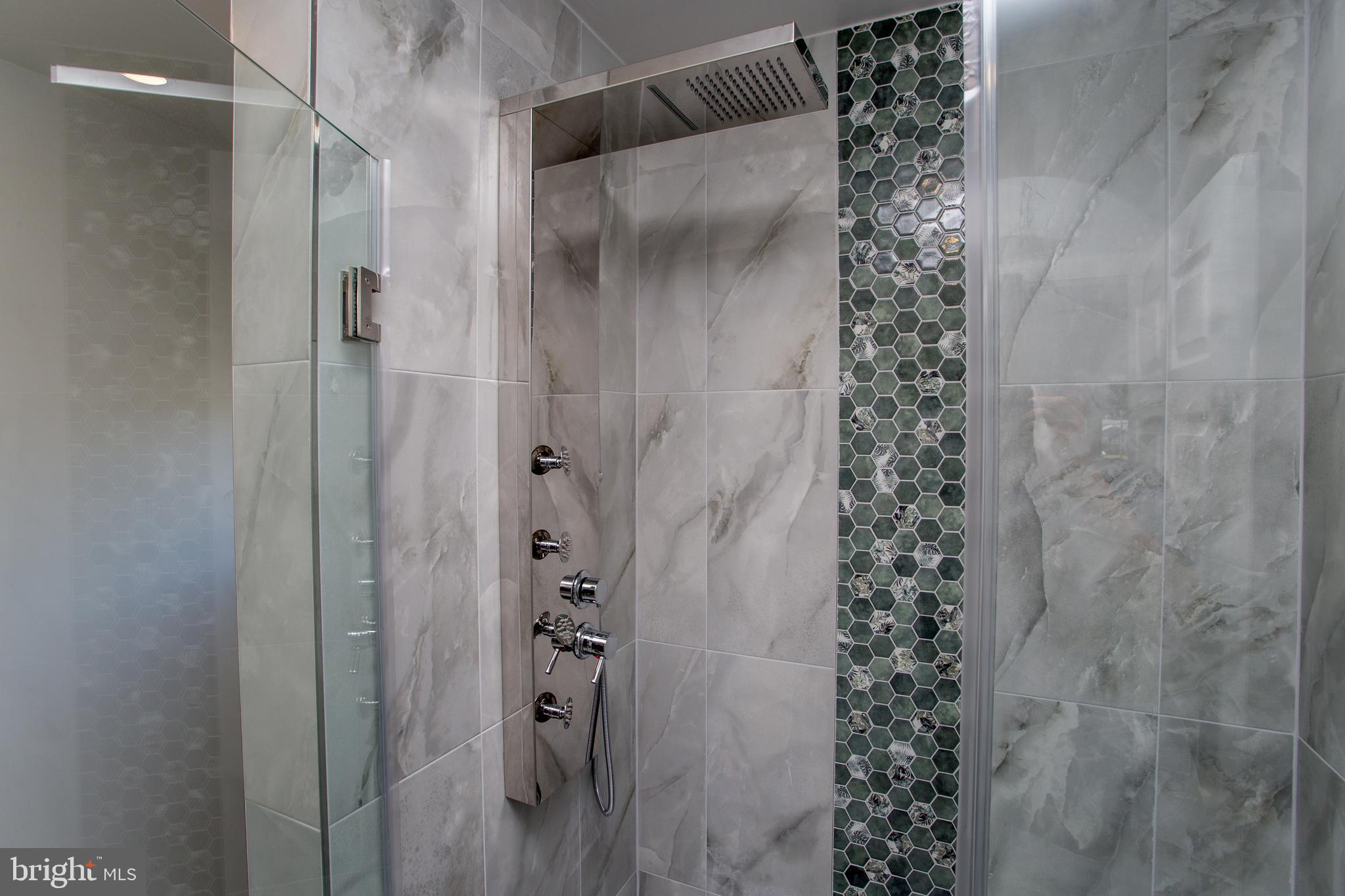 NOTTINGHAM VIL - Residential