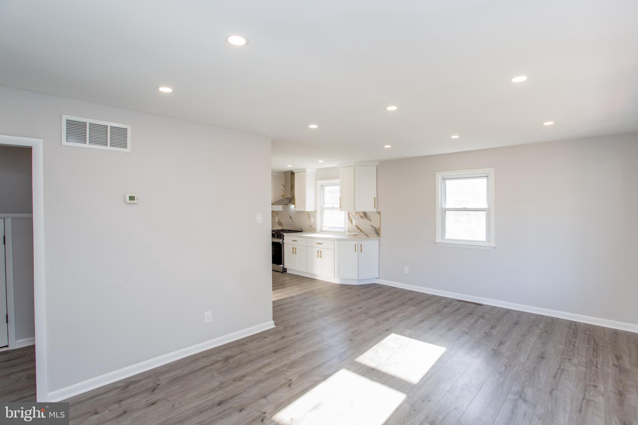 NOTTINGHAM VIL - Residential