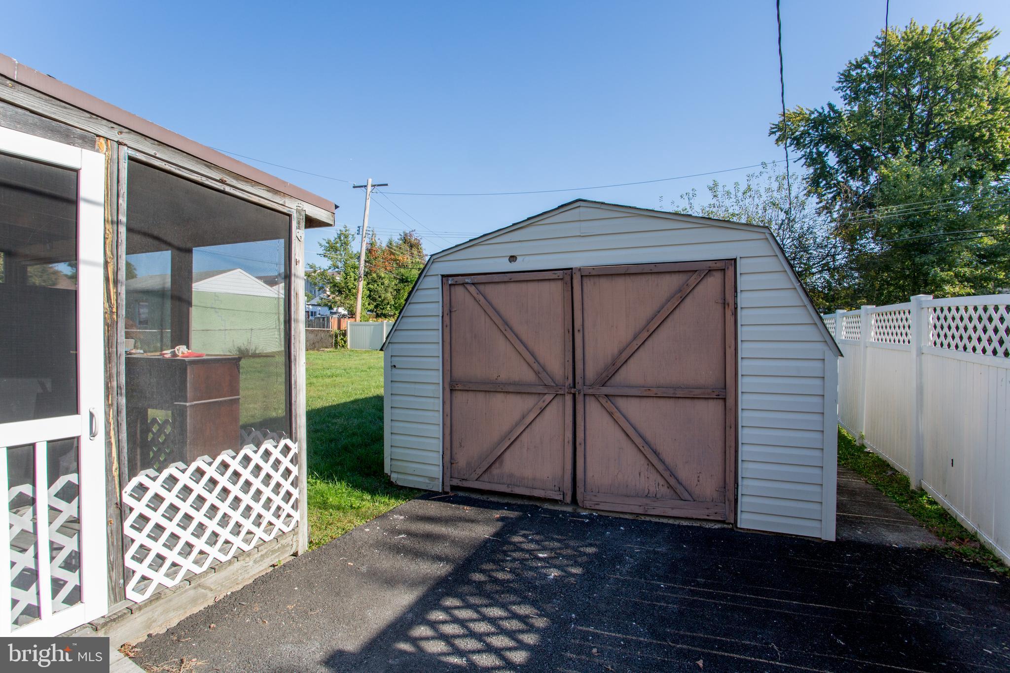 NOTTINGHAM VIL - Residential