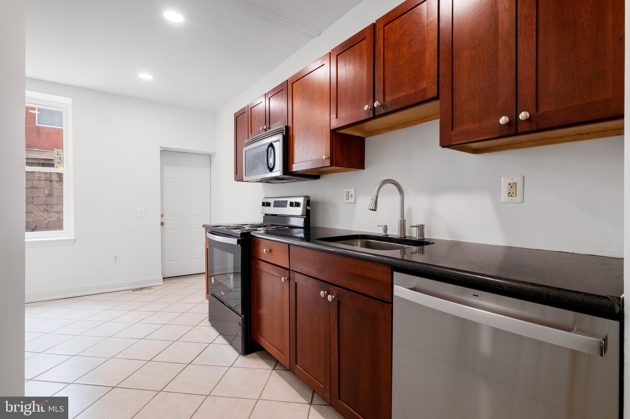 FISHTOWN - Residential Lease