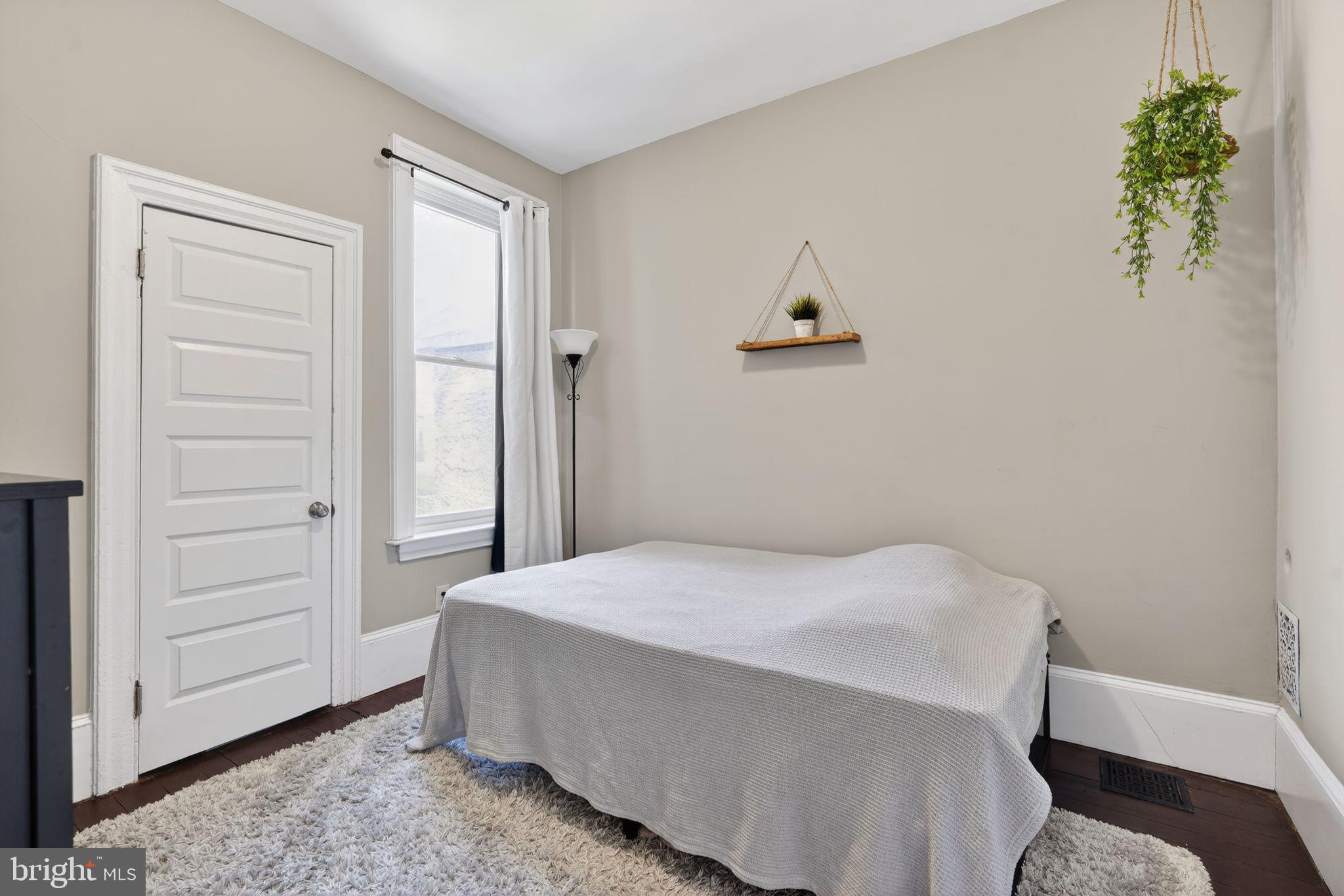 PHILADELPHIA (NORTH) - Residential