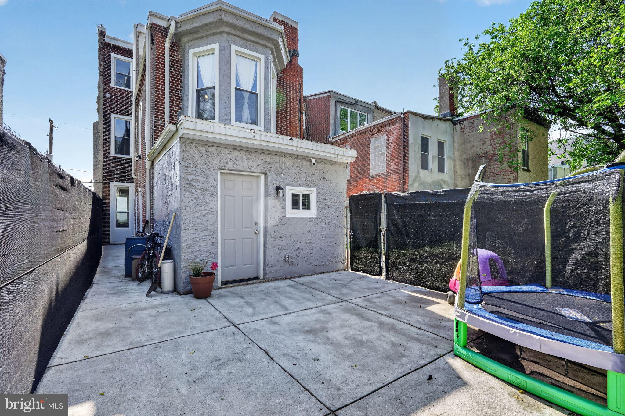 PHILADELPHIA (NORTH) - Residential