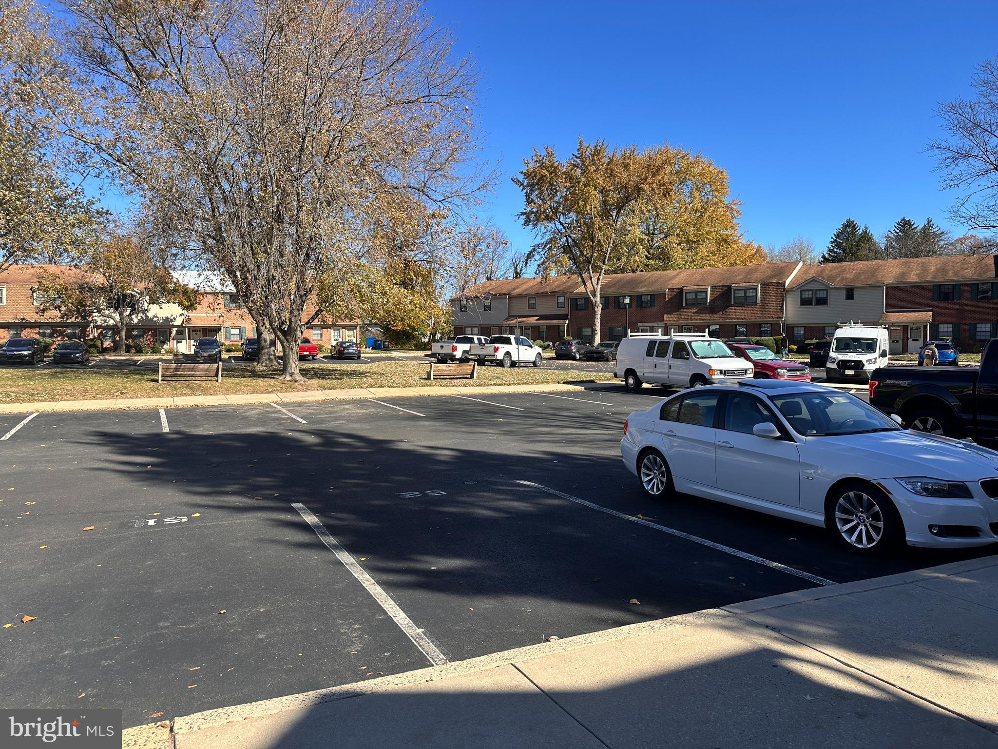 SAXONY MANOR - Residential