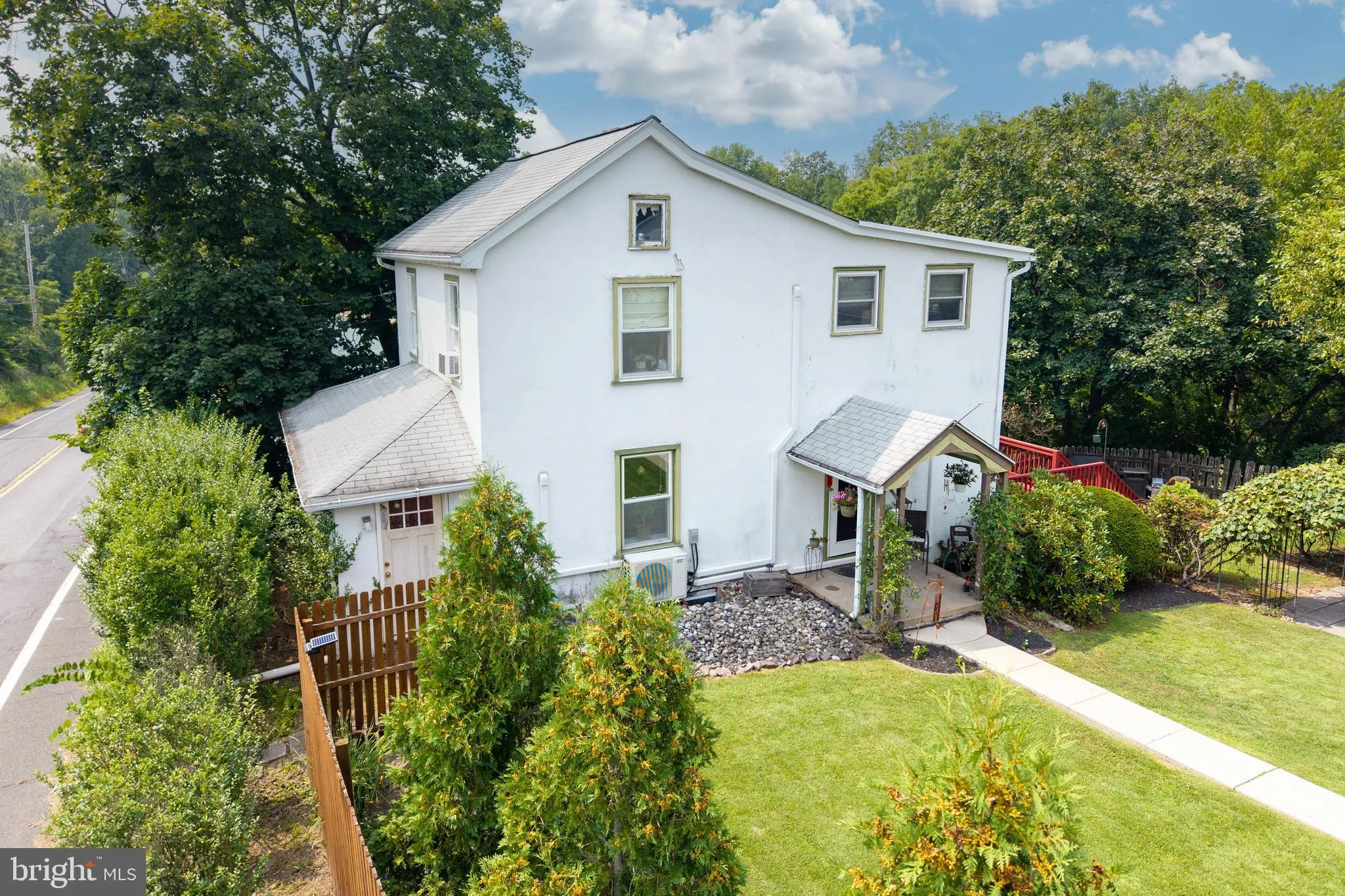 Zieglerville, Pennsylvania 19492, United States, 3 Bedrooms Bedrooms, ,2 BathroomsBathrooms,Residential,Pending,185259