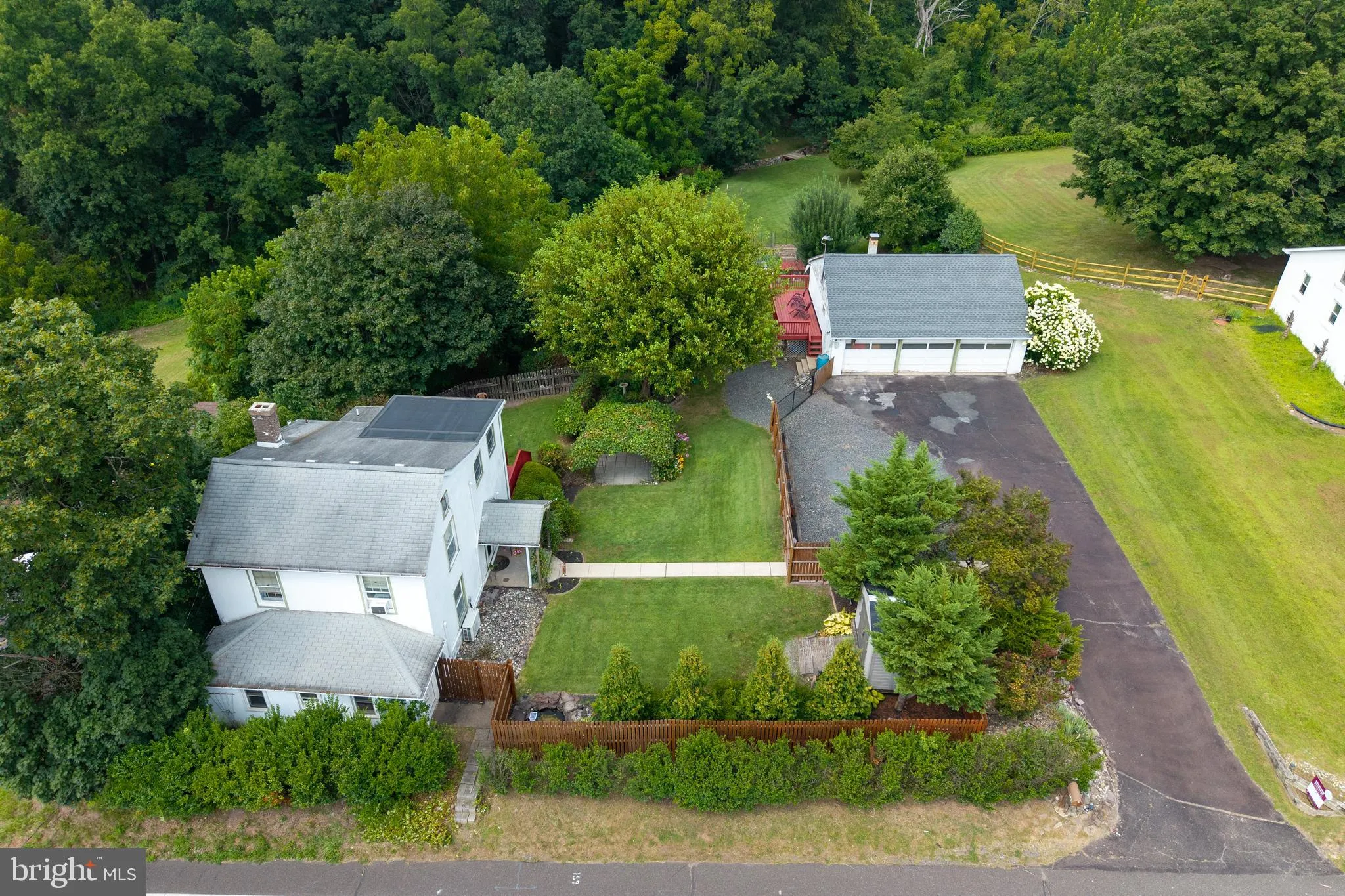 Zieglerville, Pennsylvania 19492, United States, 3 Bedrooms Bedrooms, ,2 BathroomsBathrooms,Residential,Pending,185259