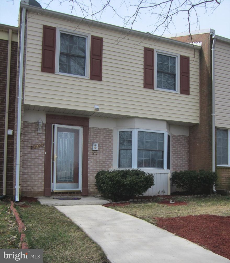 Nice starter home with many upgrades.  Fenced backyard.