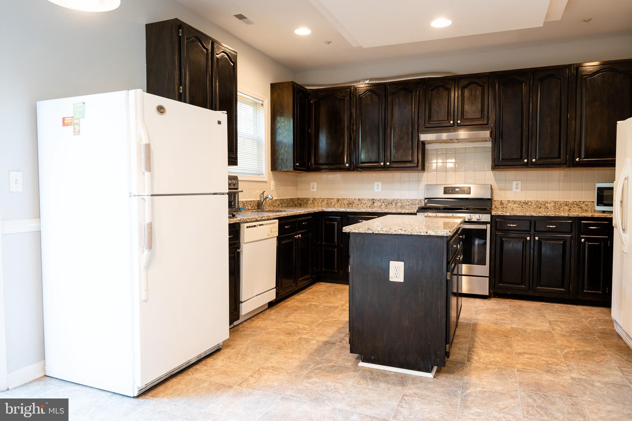 COLUMBIA PARK - Residential