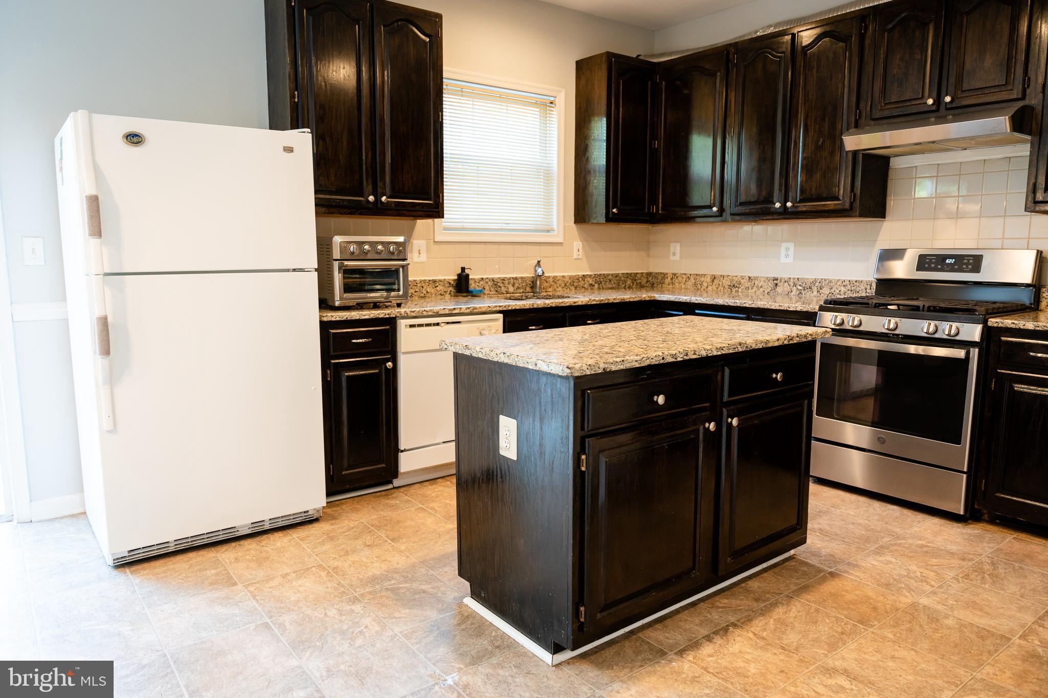 COLUMBIA PARK - Residential