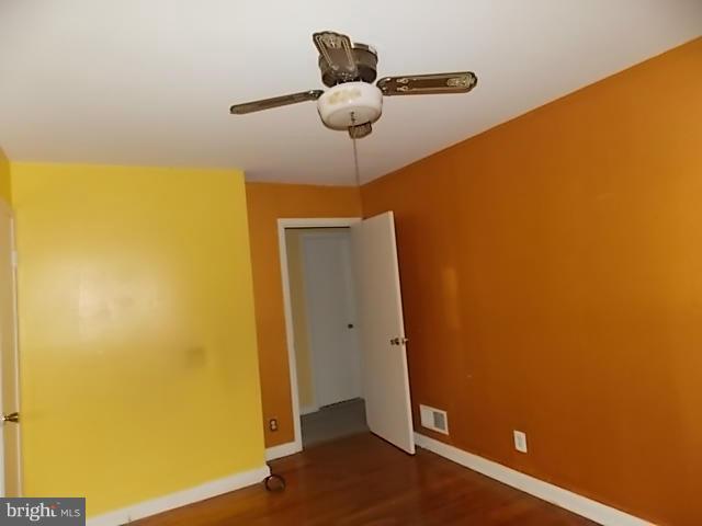 ROYAL ACRES - Residential