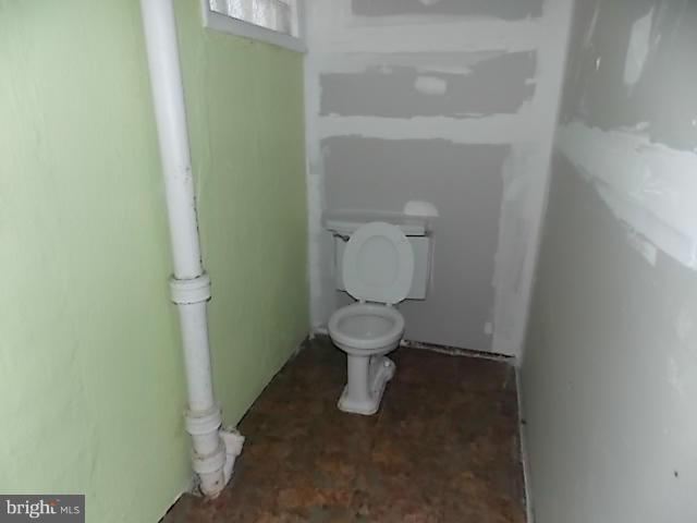 ROYAL ACRES - Residential